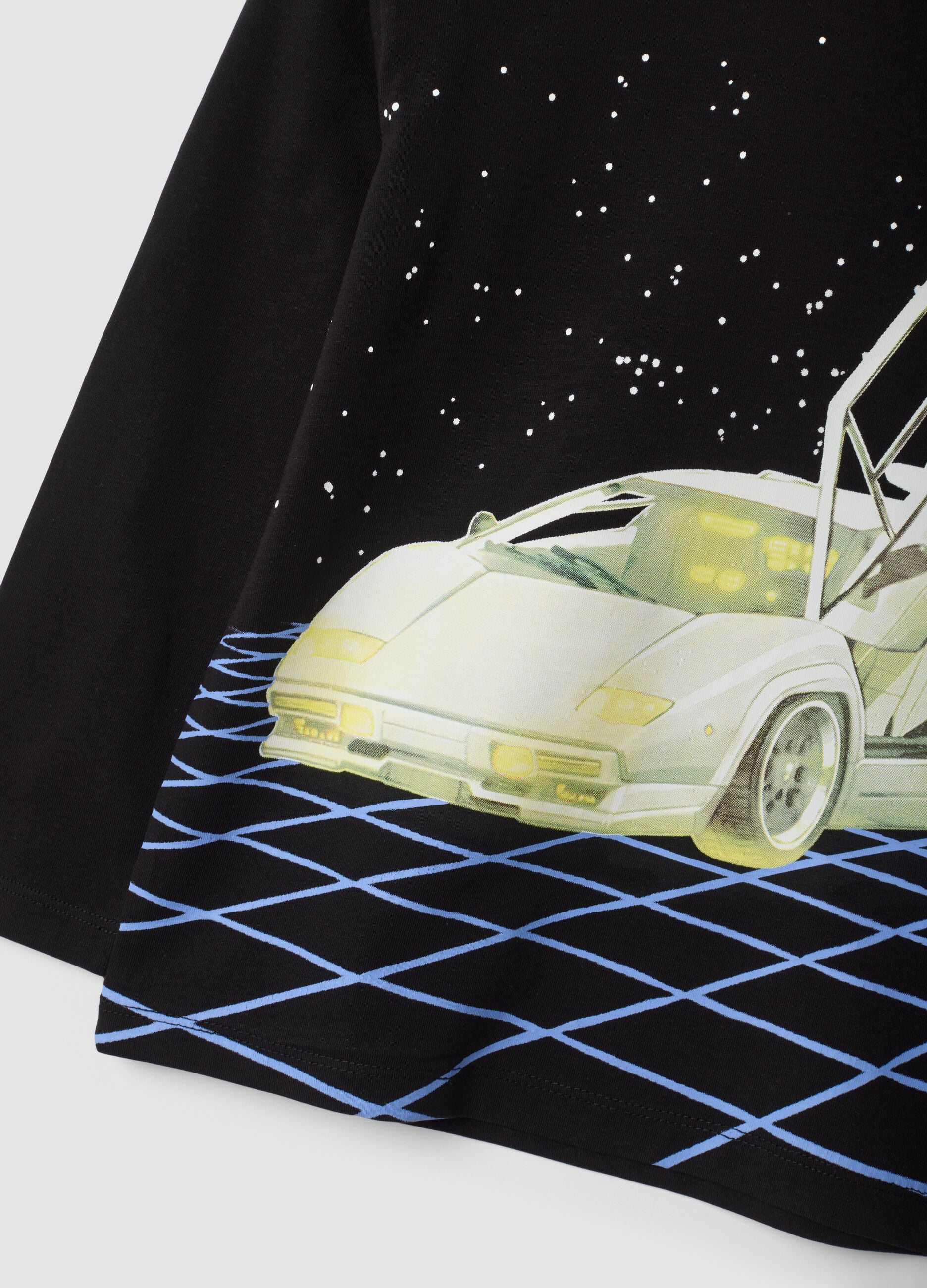 T-shirt nera in cotone organico elasticizzato con stampa macchina