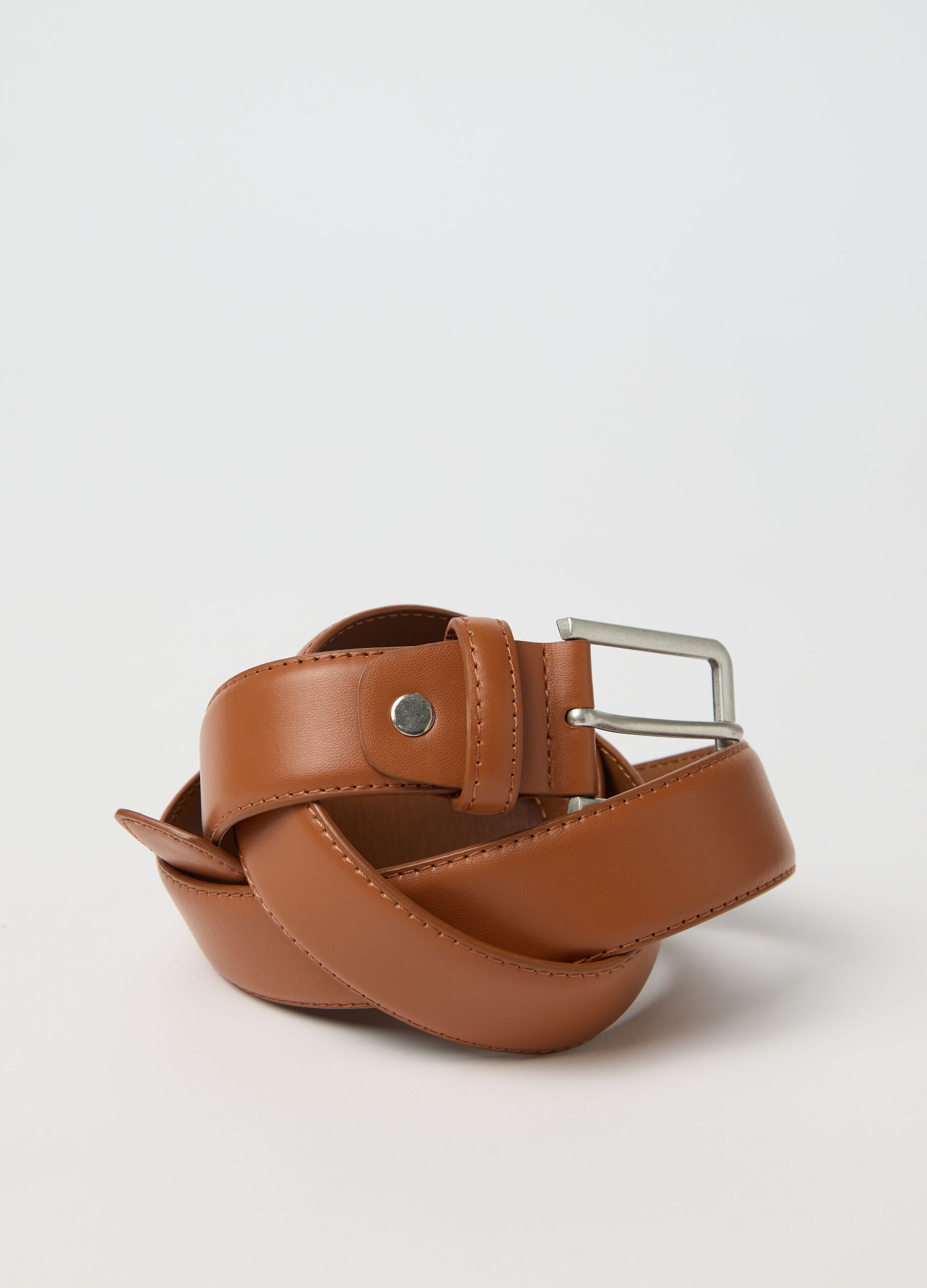 Smooth leather belt