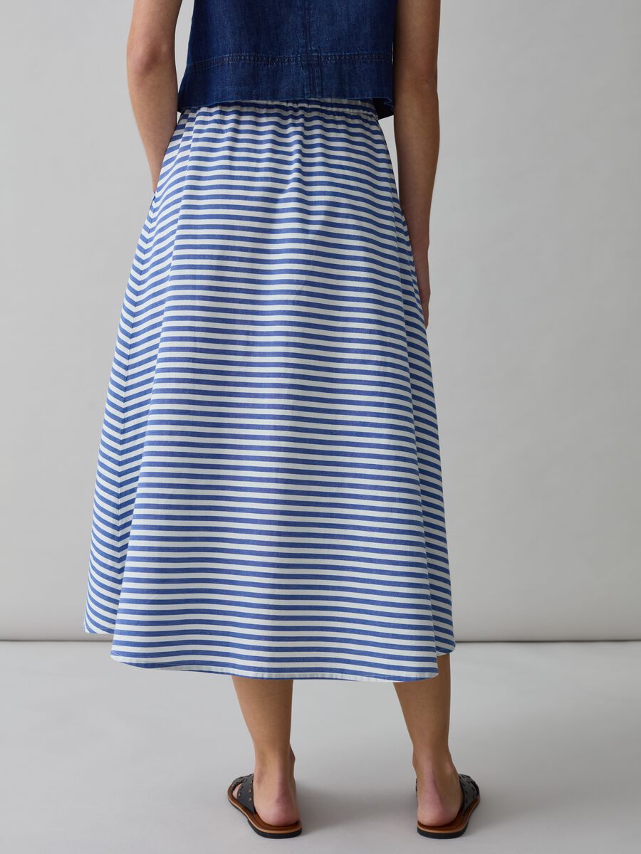 Midi full skirt with striped print_2