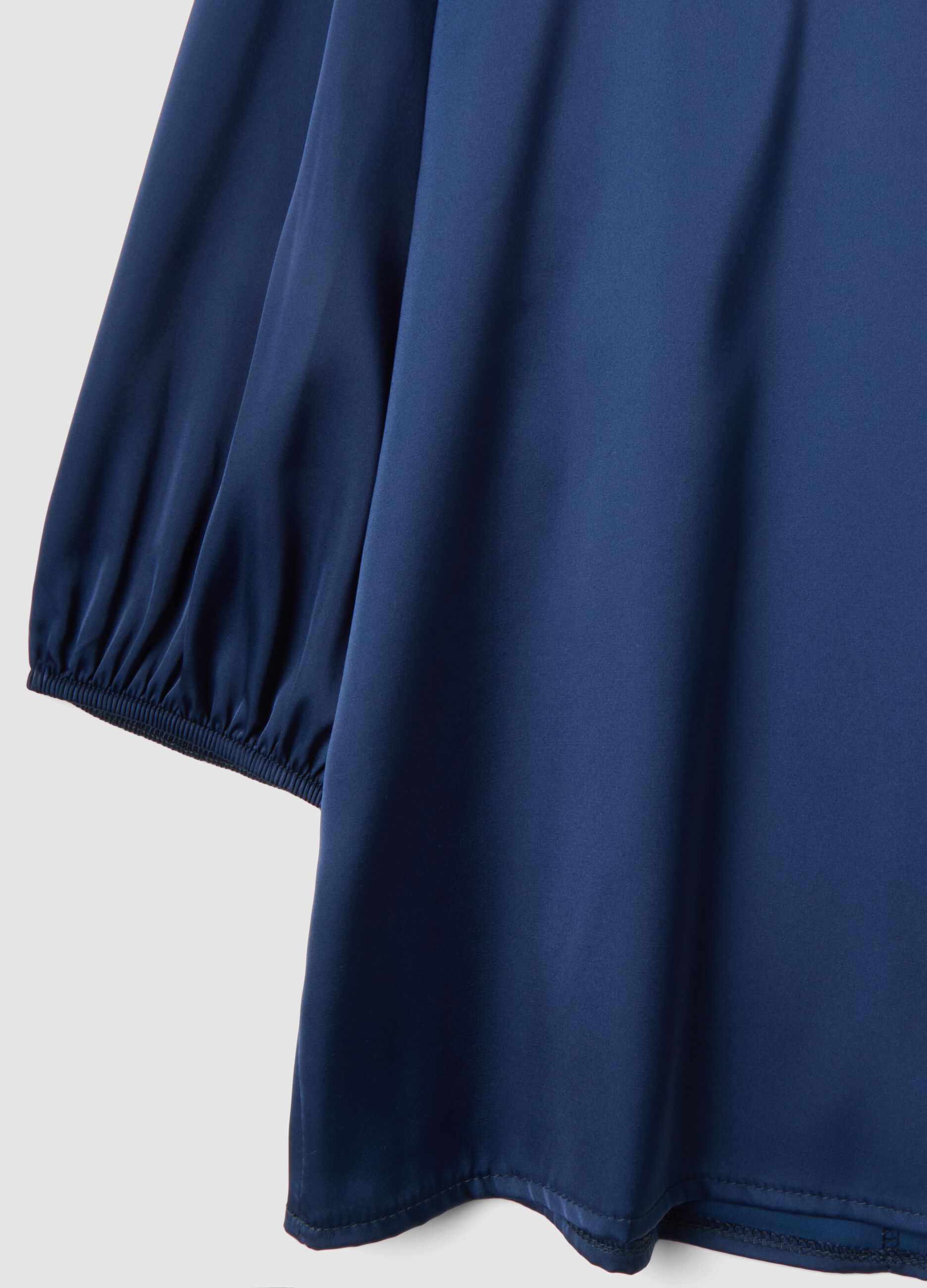 Blue top with wide sleeves, regular fit