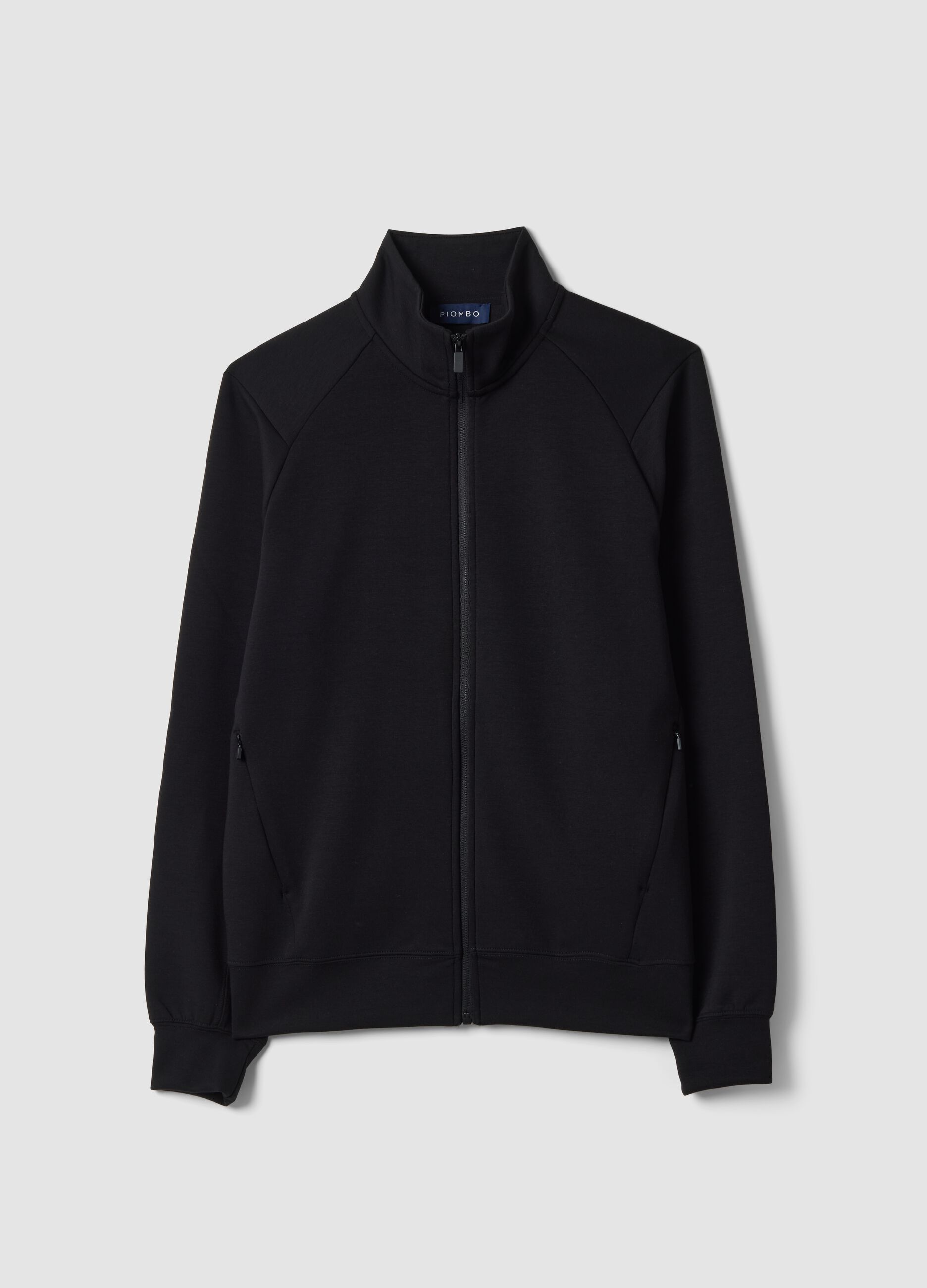 Black full-zip jacket with stretch Easy Dry collar, regular fit