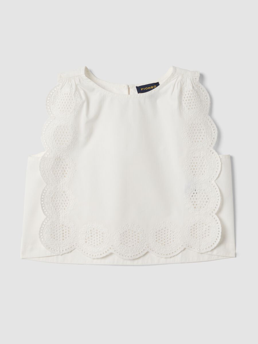 White pure cotton top with scalloped trim_0