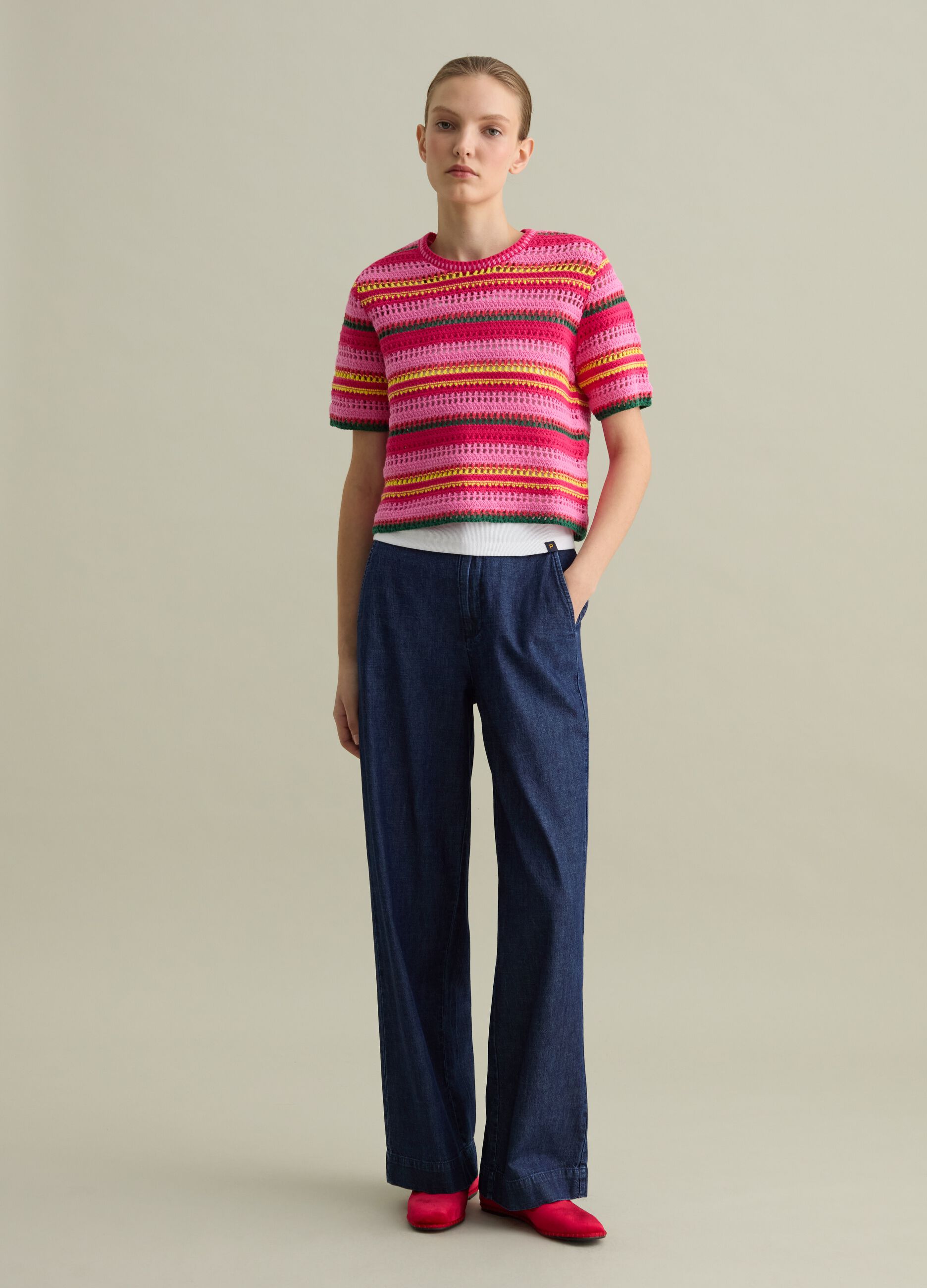 Maglia crochet a righe multicolor