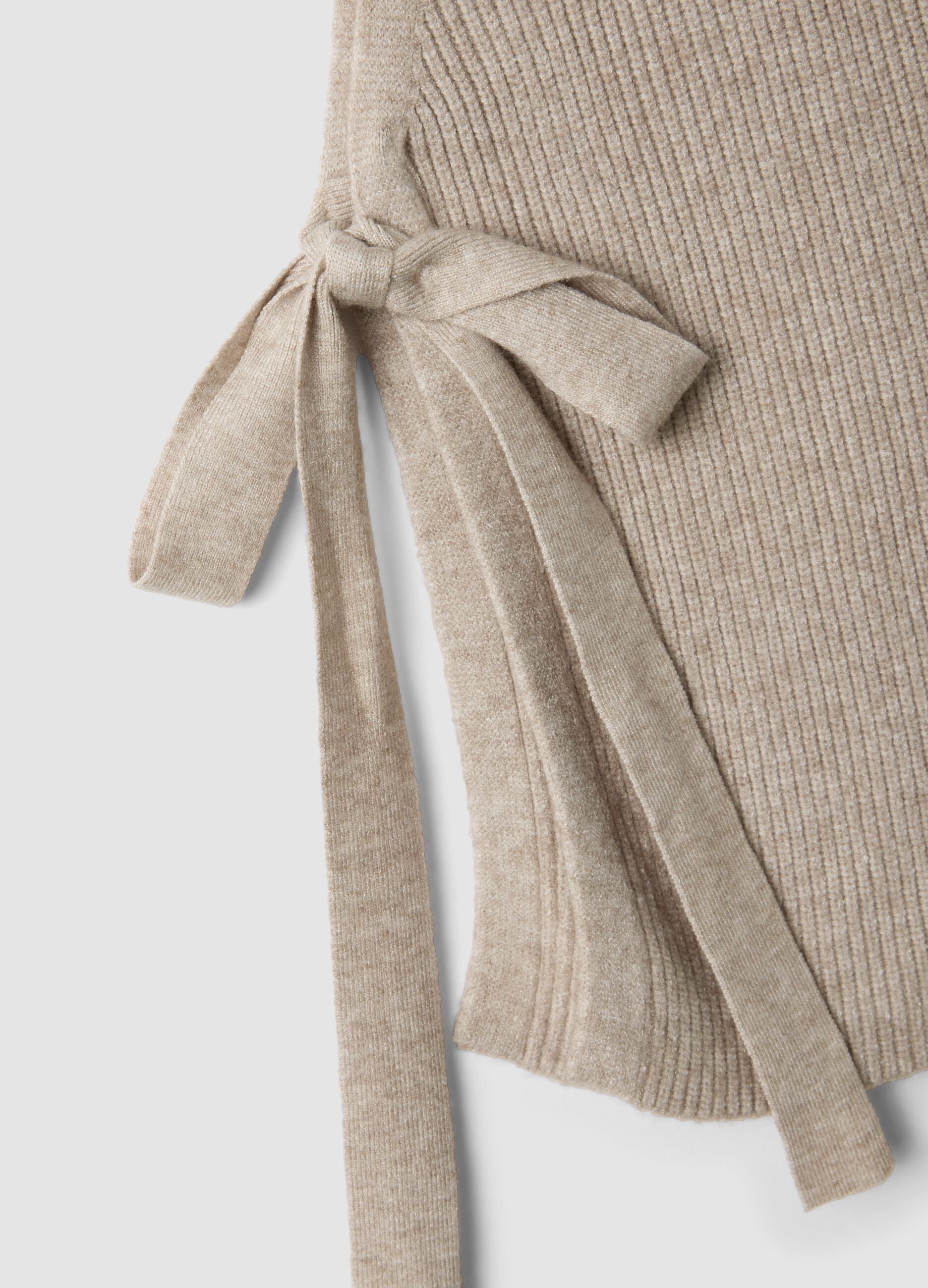 Beige ribbed viscose-blend gilet with side bows, regular fit