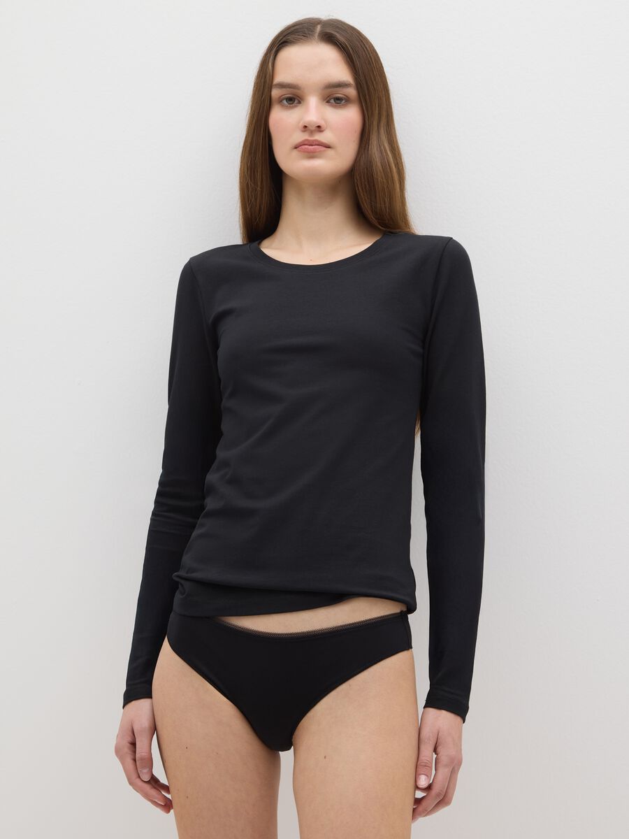 Maglia nero a maniche lunghe_0