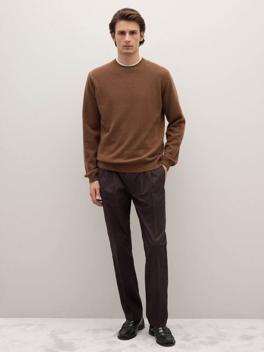 Brown crew neck pullover in pure lambswool regular fit_1