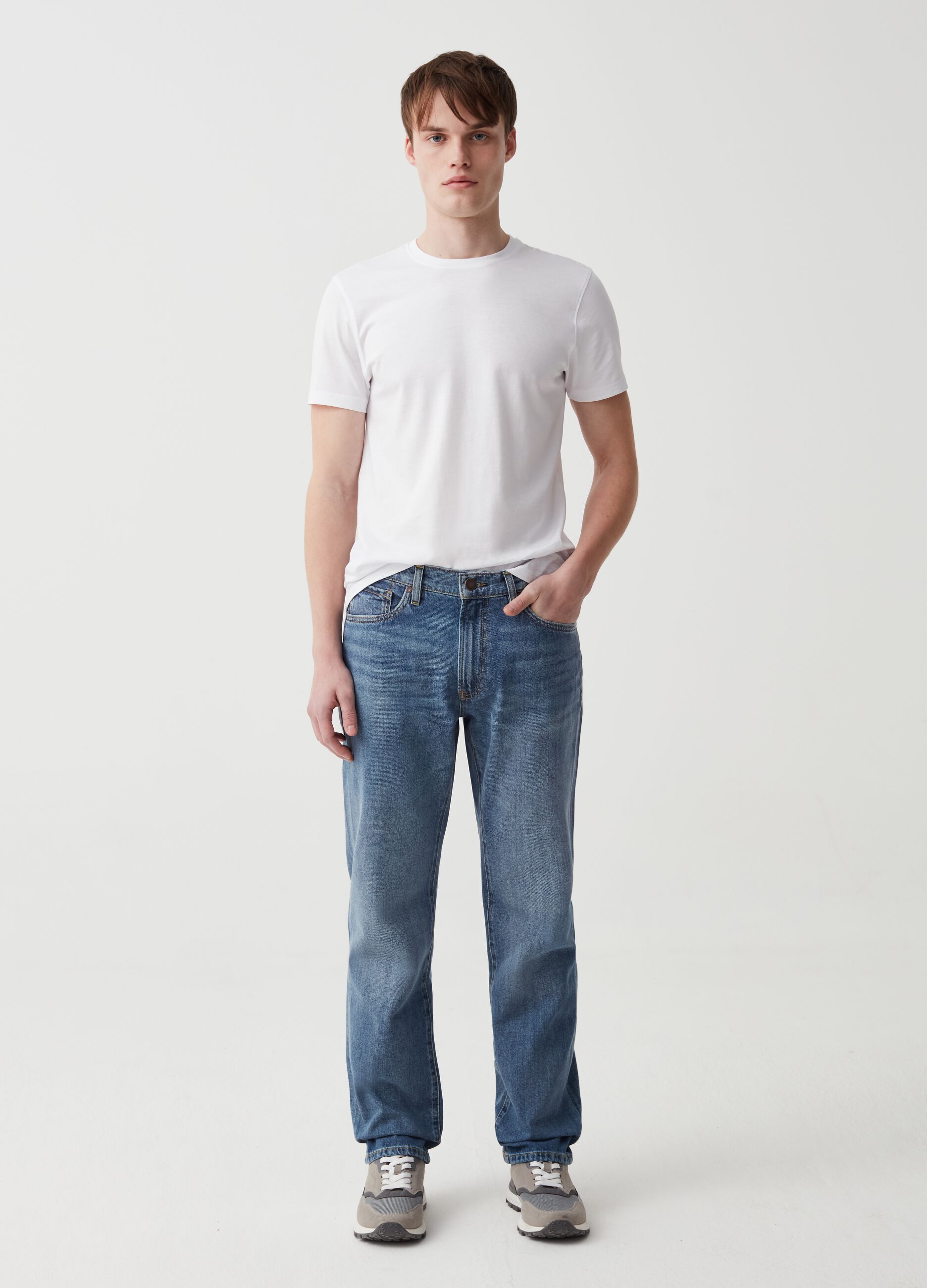 Regular-fit jeans with five pockets