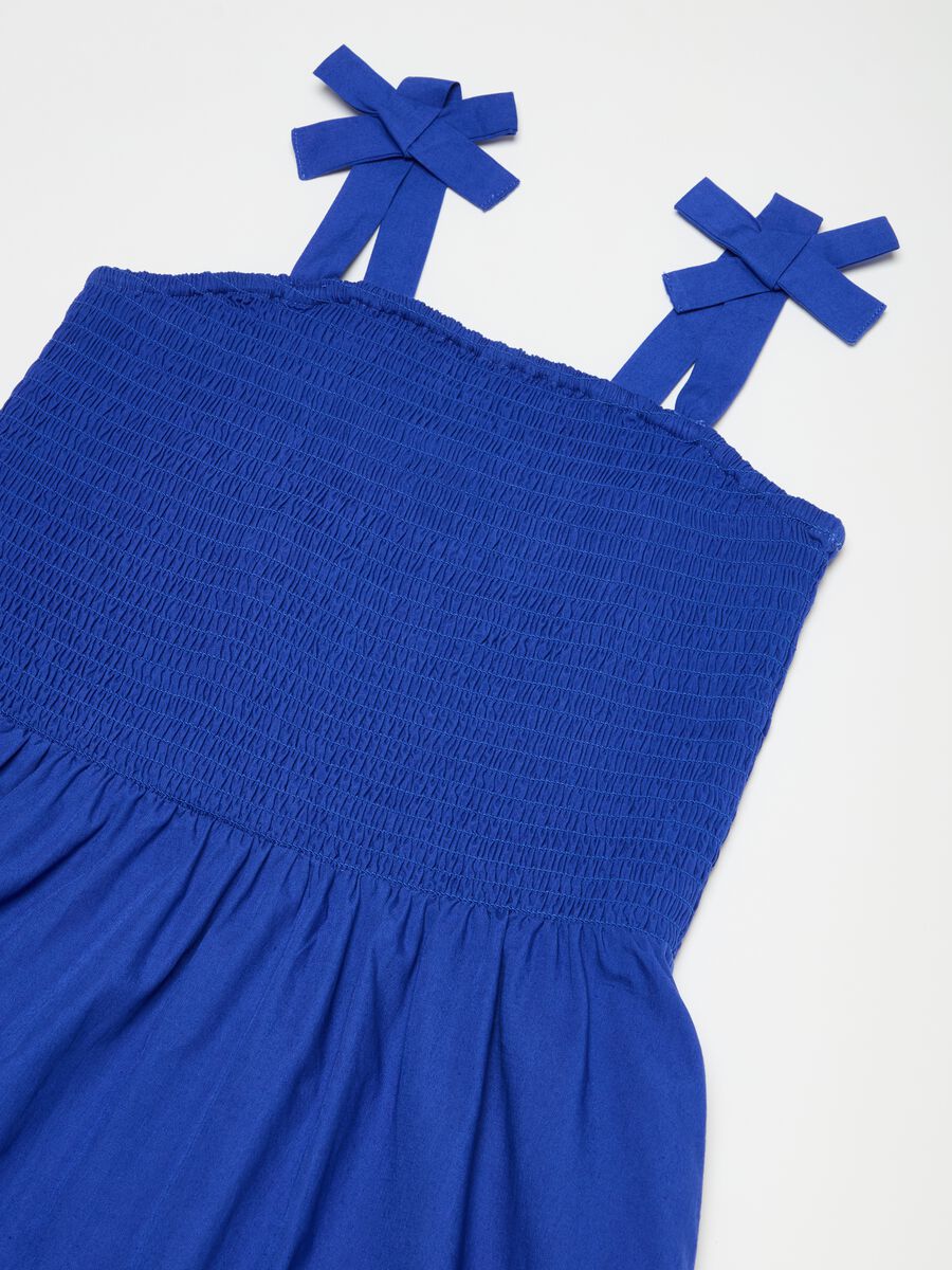 Sleeveless dress with smock stitch_2