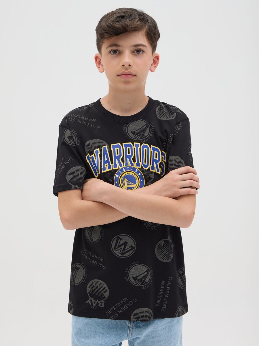 Boys’ oversized black T-shirt in 100% cotton with Golden State Warriors print_0