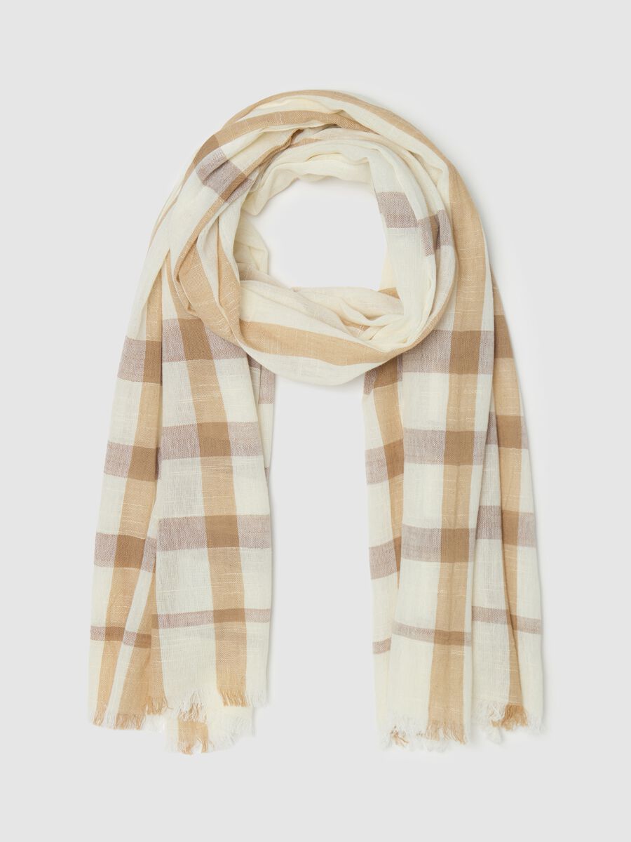 Check pashmina with fringing_0