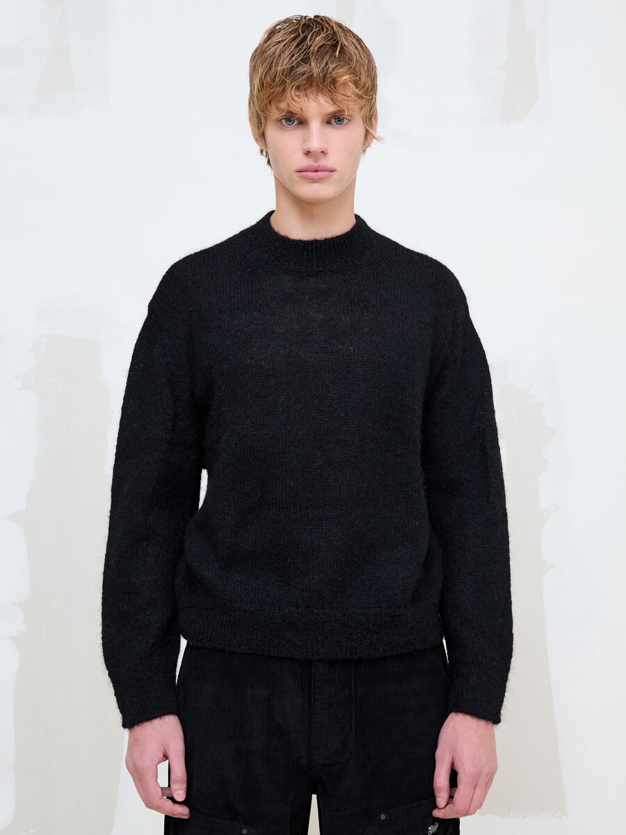 Mohair Crew Neck Black_3
