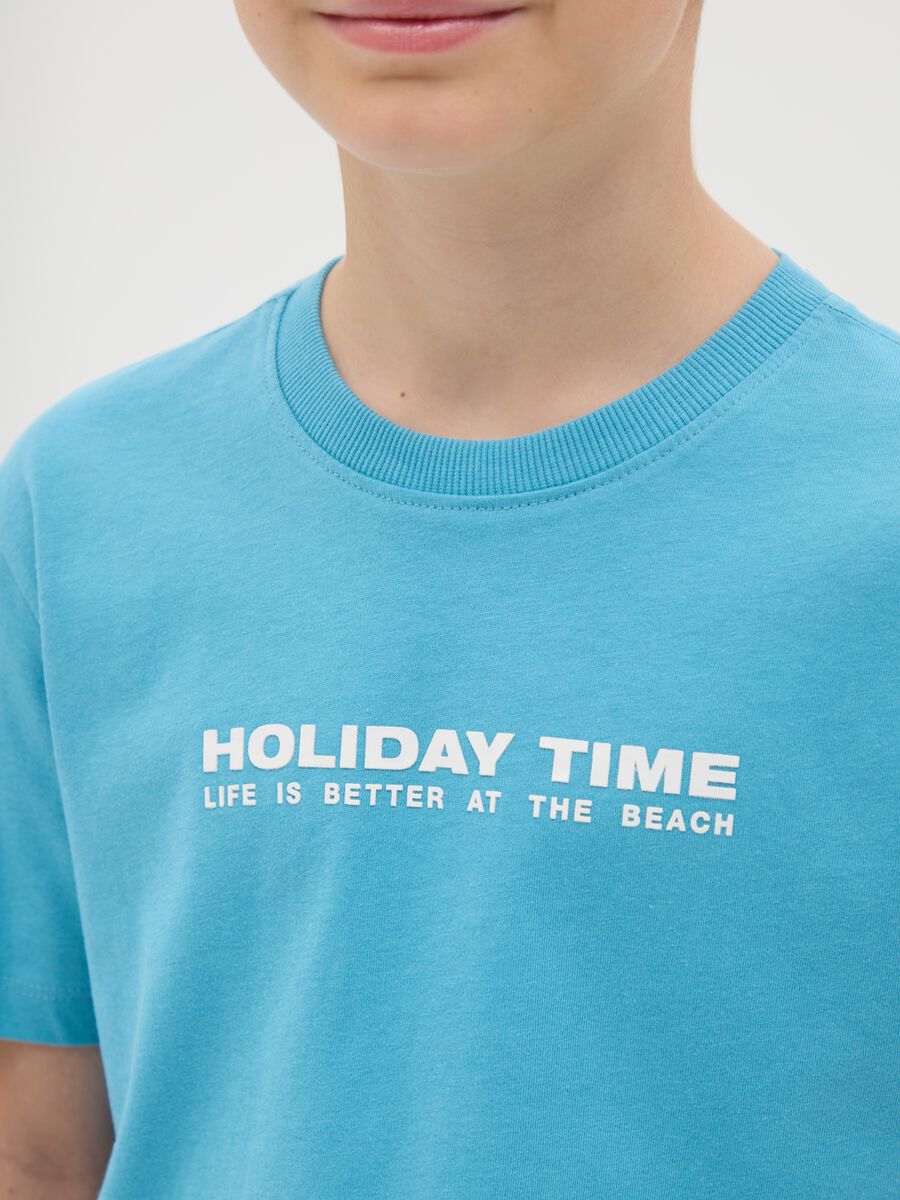 T-shirt da ragazzo in puro cotone azzurra regular fit con stampa_1
