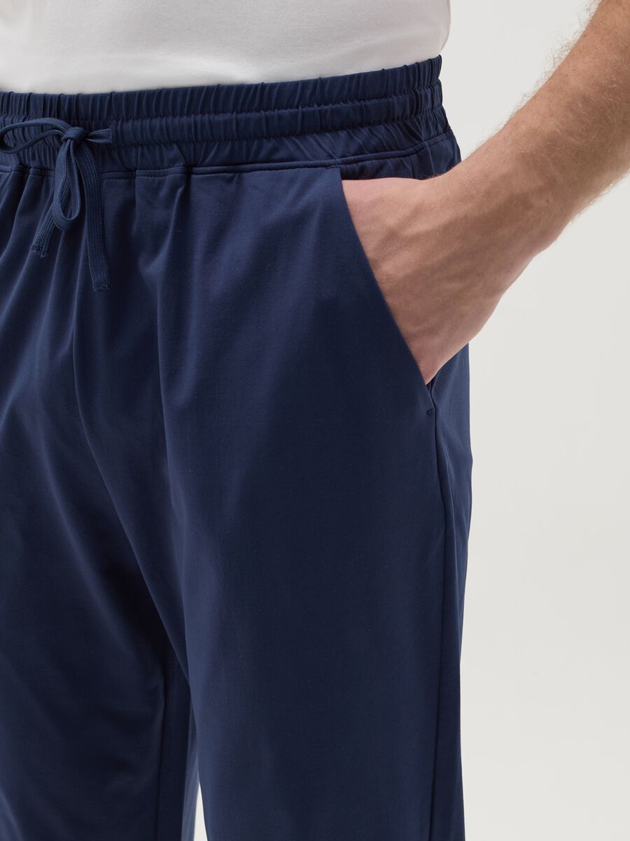 Technical fabric joggers with drawstring_3