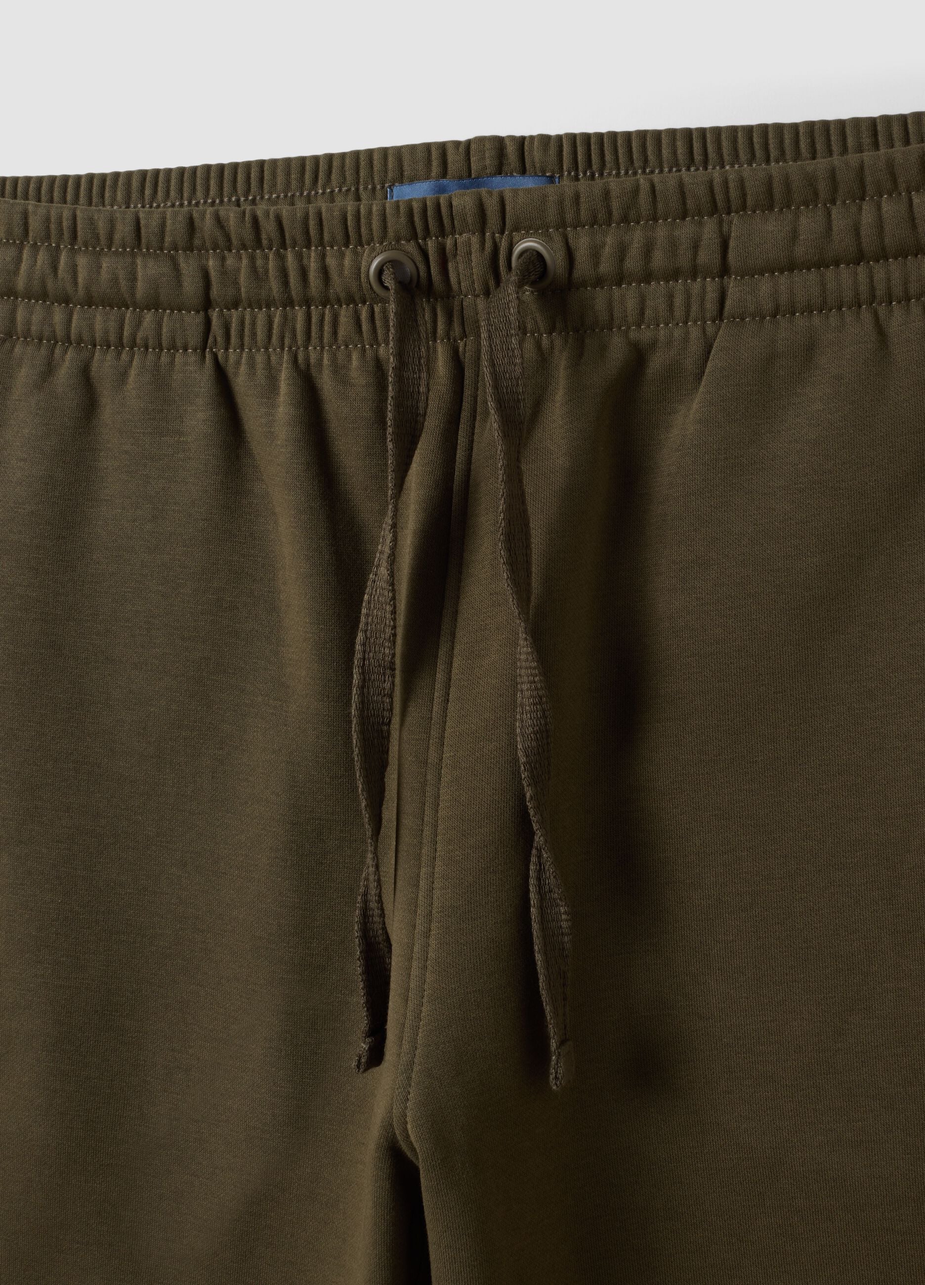 Green cotton-blend shorts with elasticated waistband, regular fit