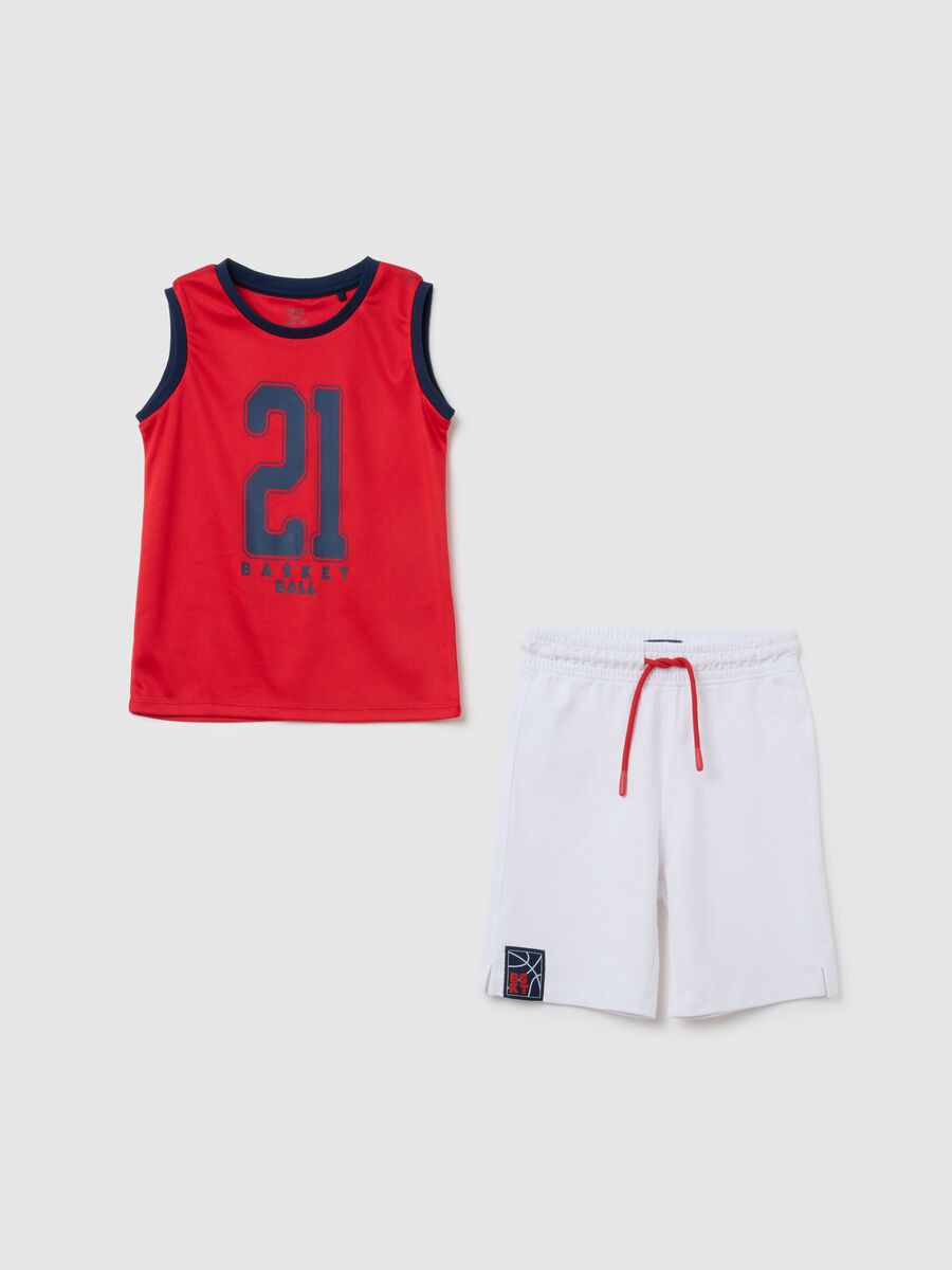 Completo sportivo da bambino in misto rosso e bianco_0