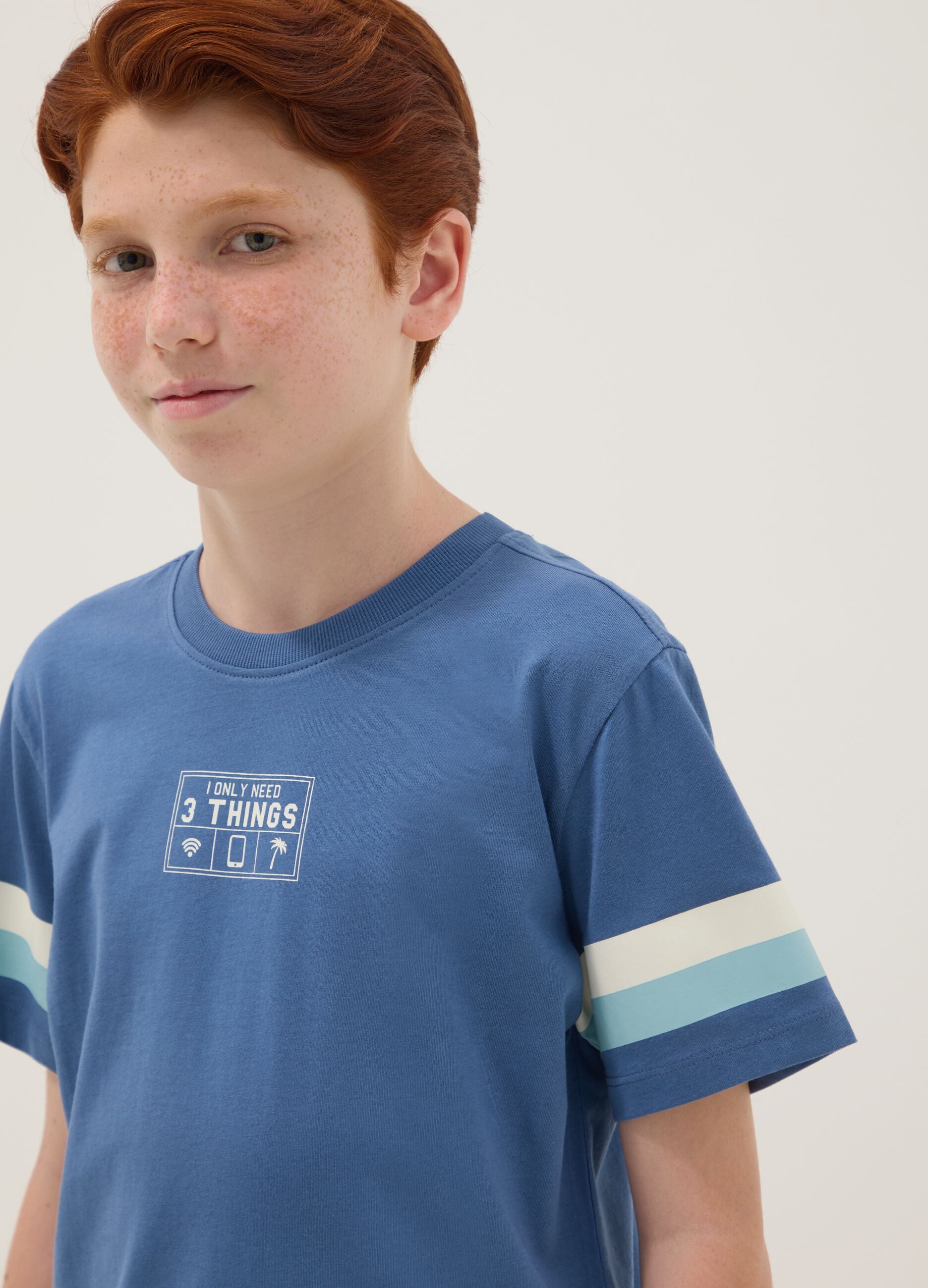 Blue pure cotton boys&rsquo; T-shirt with striped sleeves