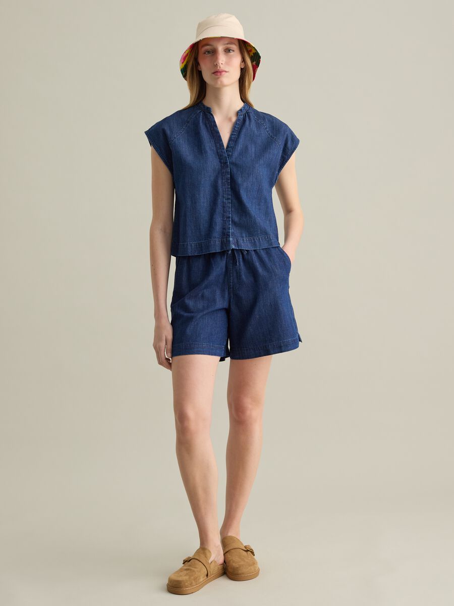 Denim shorts with drawstring_0