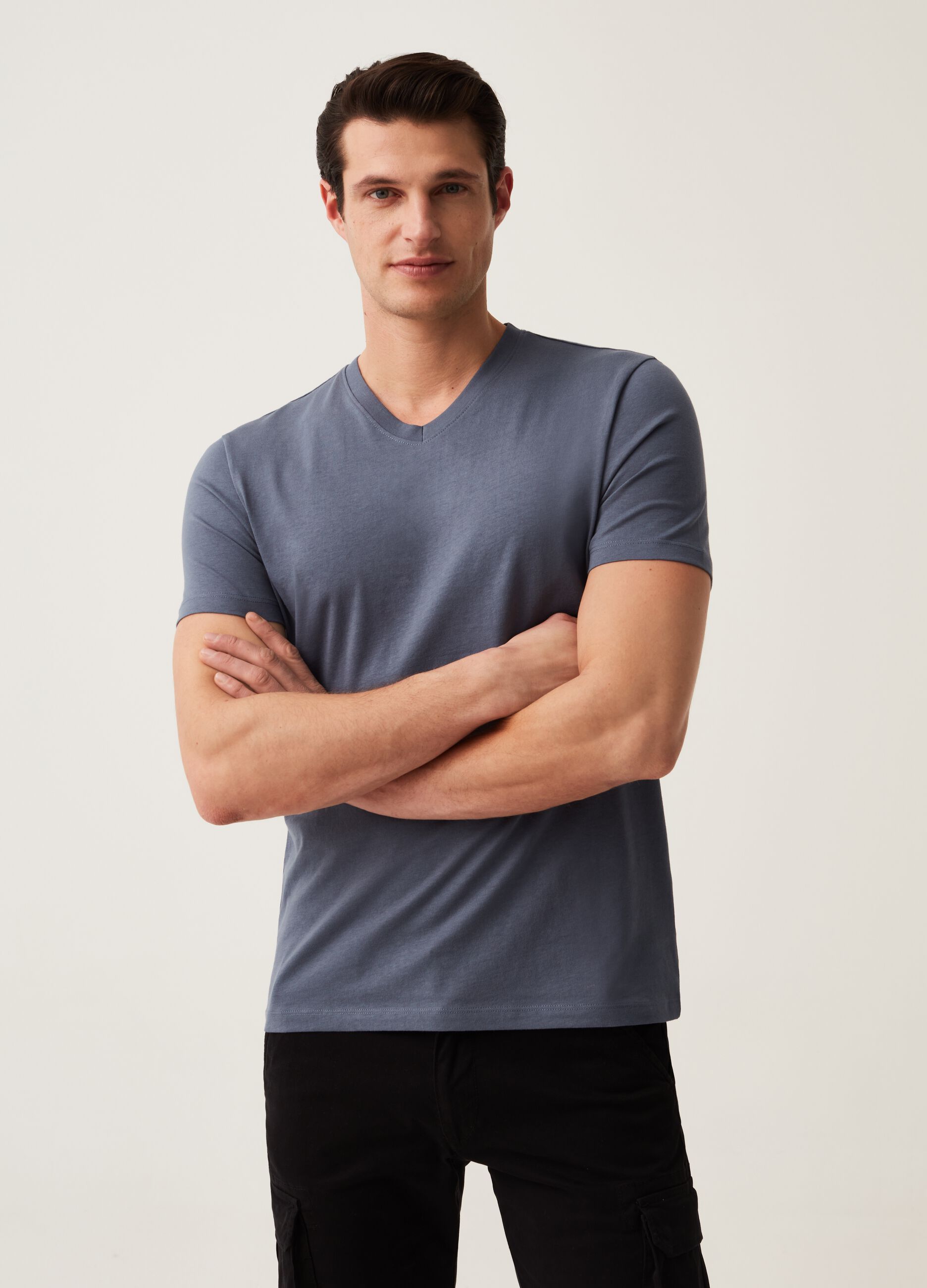 Ovs T-shirt in cotone bio con scollo a V