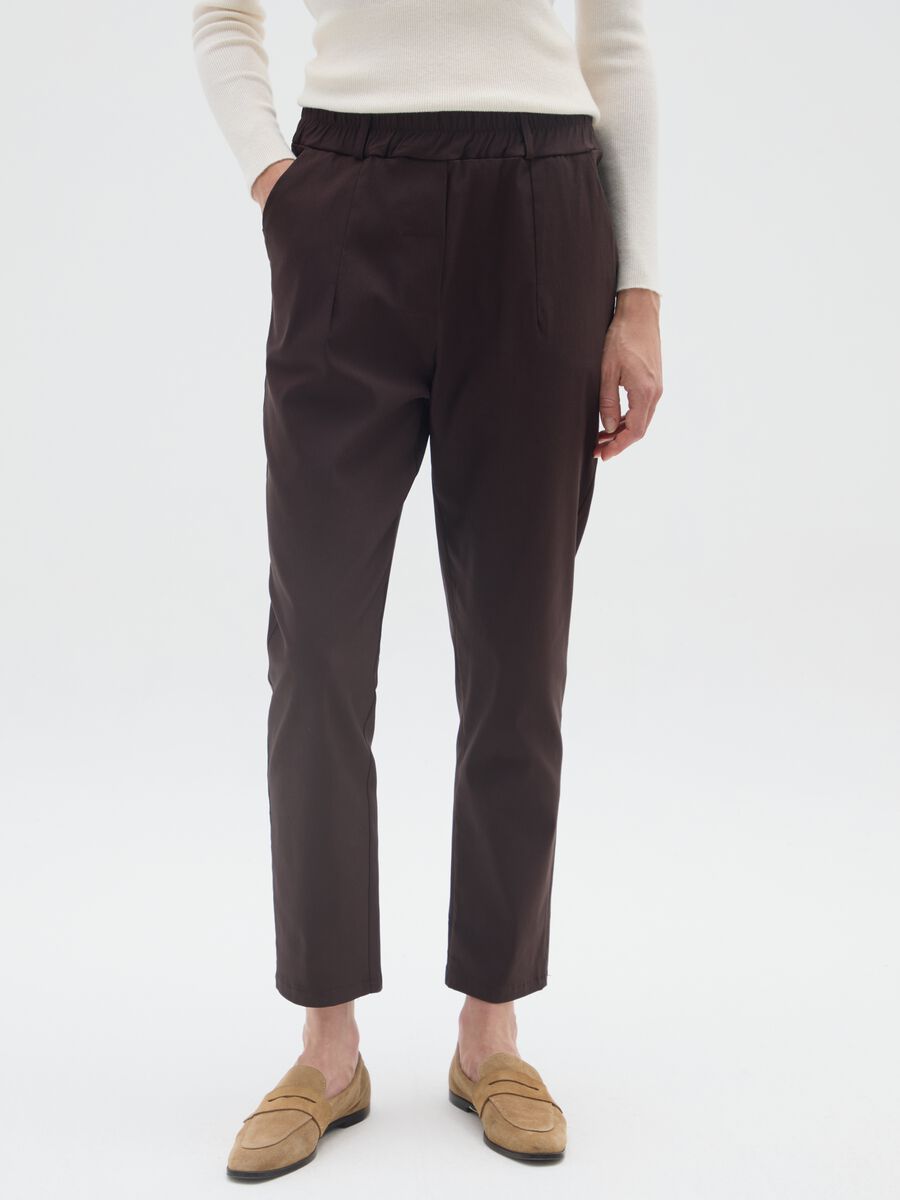 Brown regular fit trousers_1