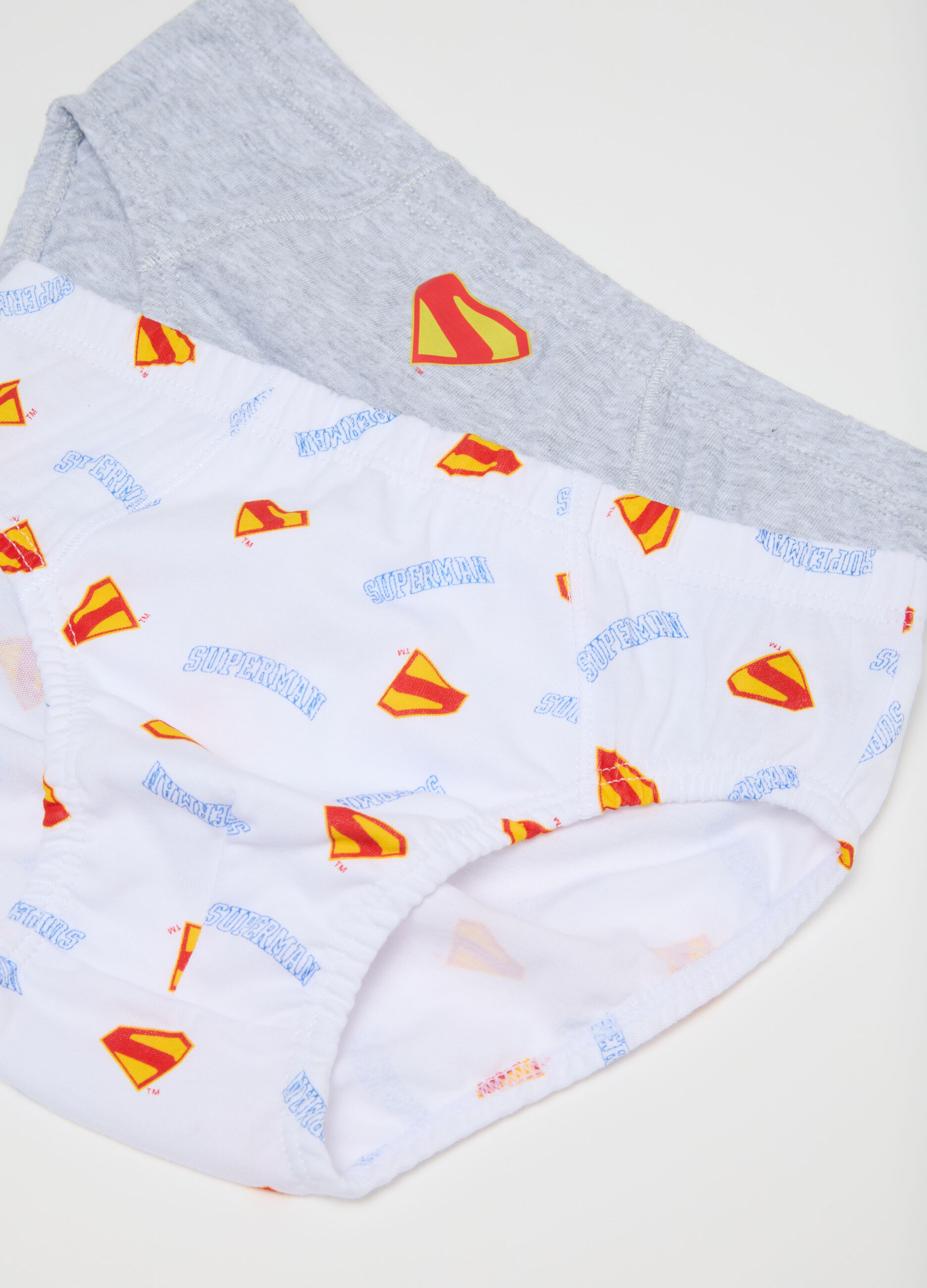 Children's pure cotton multicolor briefs with Superman print