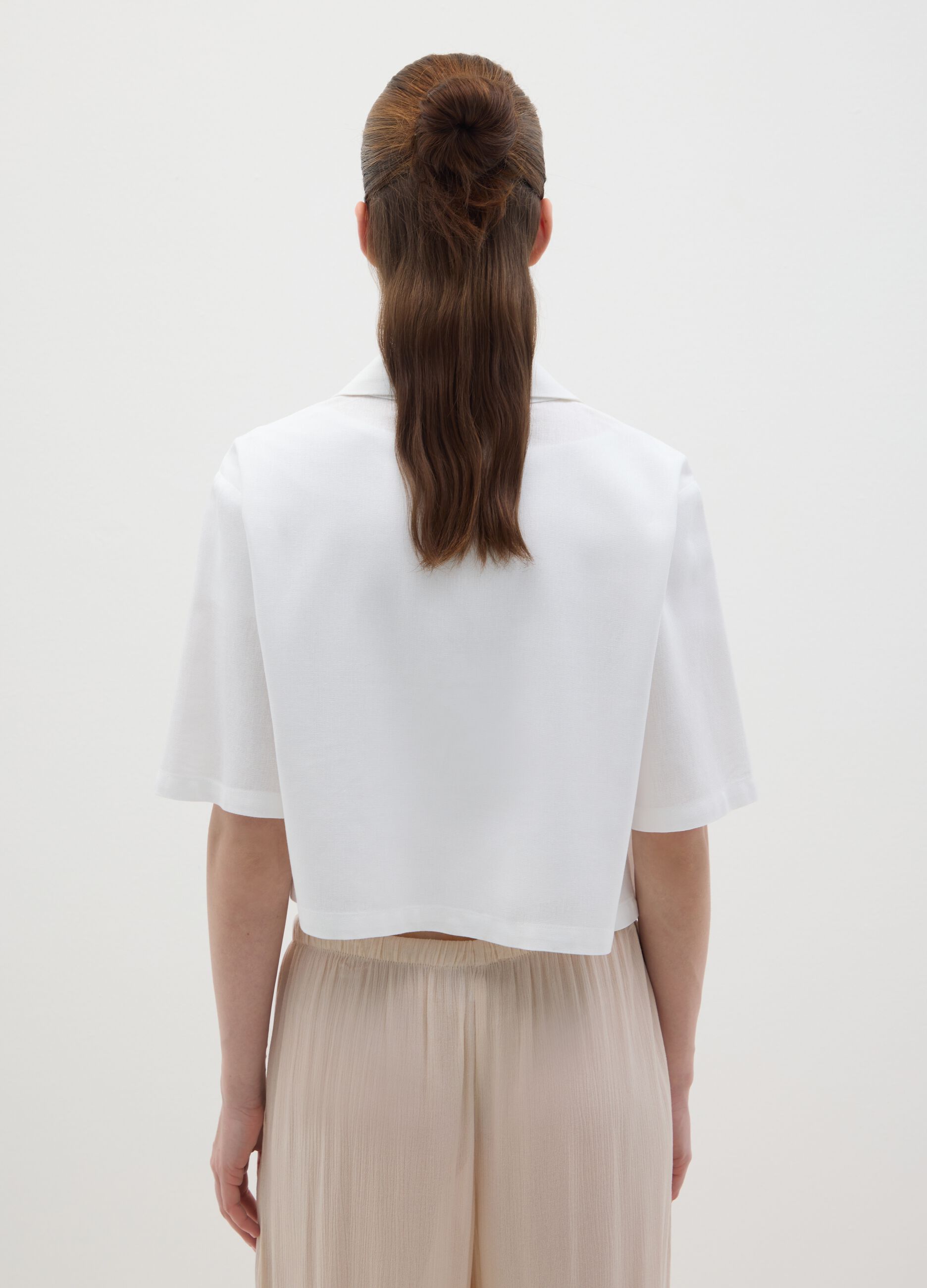 Women's white short shirt regular fit with lace details