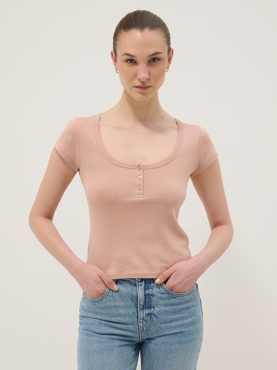 Pink pure cotton regular fit T-shirt with deep serafino neckline_1