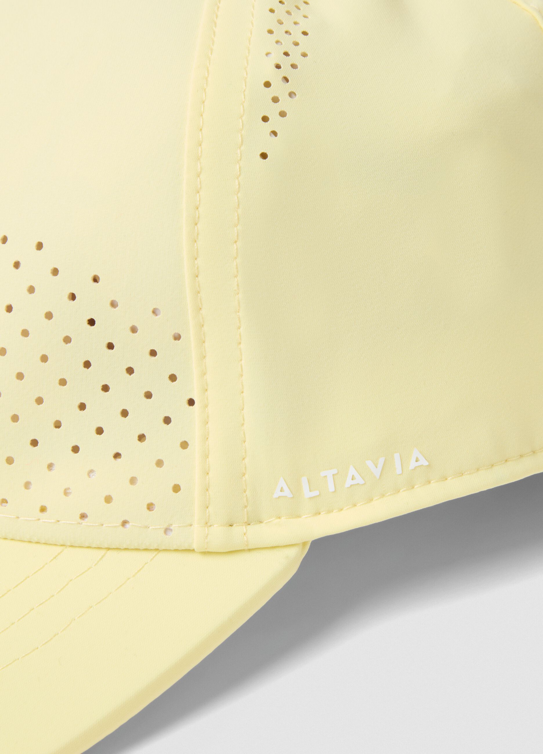 Cappellino sportivo giallo in tessuto elasticizzato con visiera ALTAVIA COURT