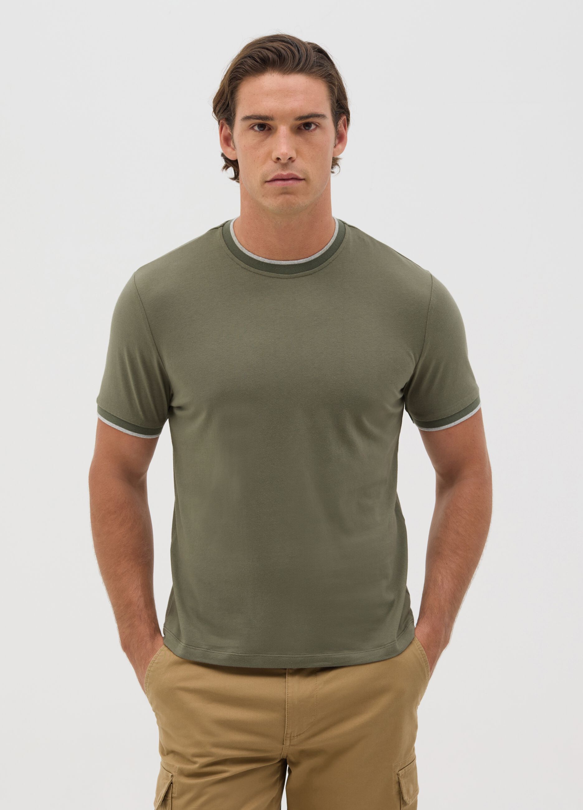 Green fitted T-shirt in cotton