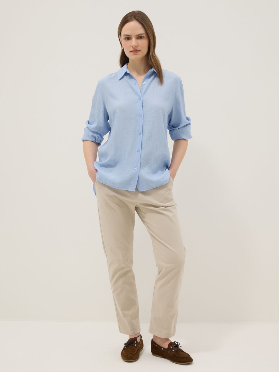 Light blue viscose-blend regular-fit shirt with crinkled texture_1