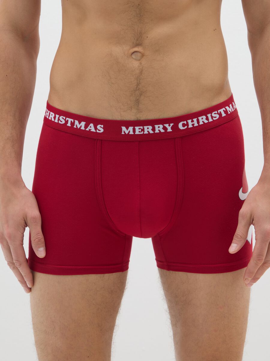 Red regular fit stretch cotton boxers with Christmas print_1