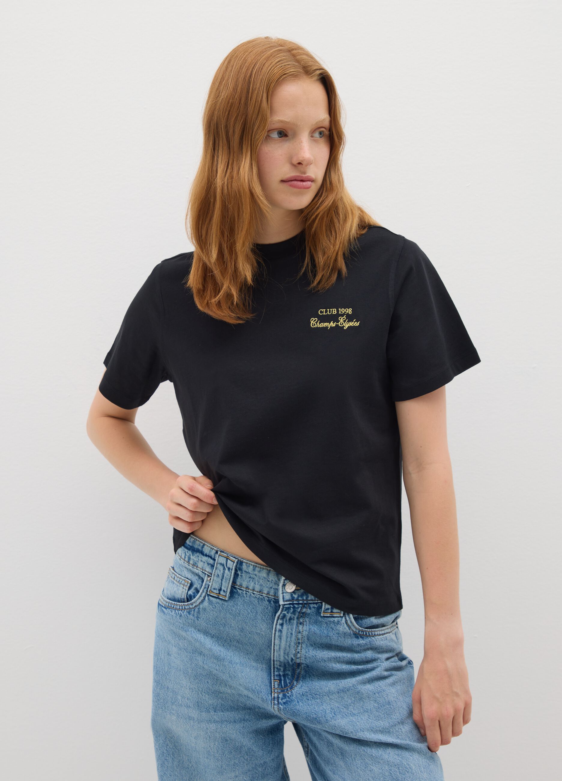 Black pure cotton relaxed fit t-shirt with emblem