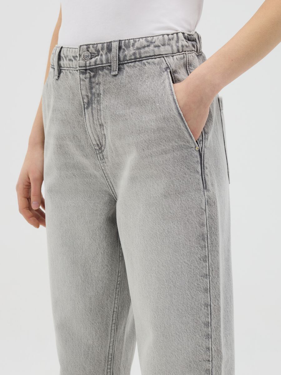 Grey carrot-fit jeans in cotton_2