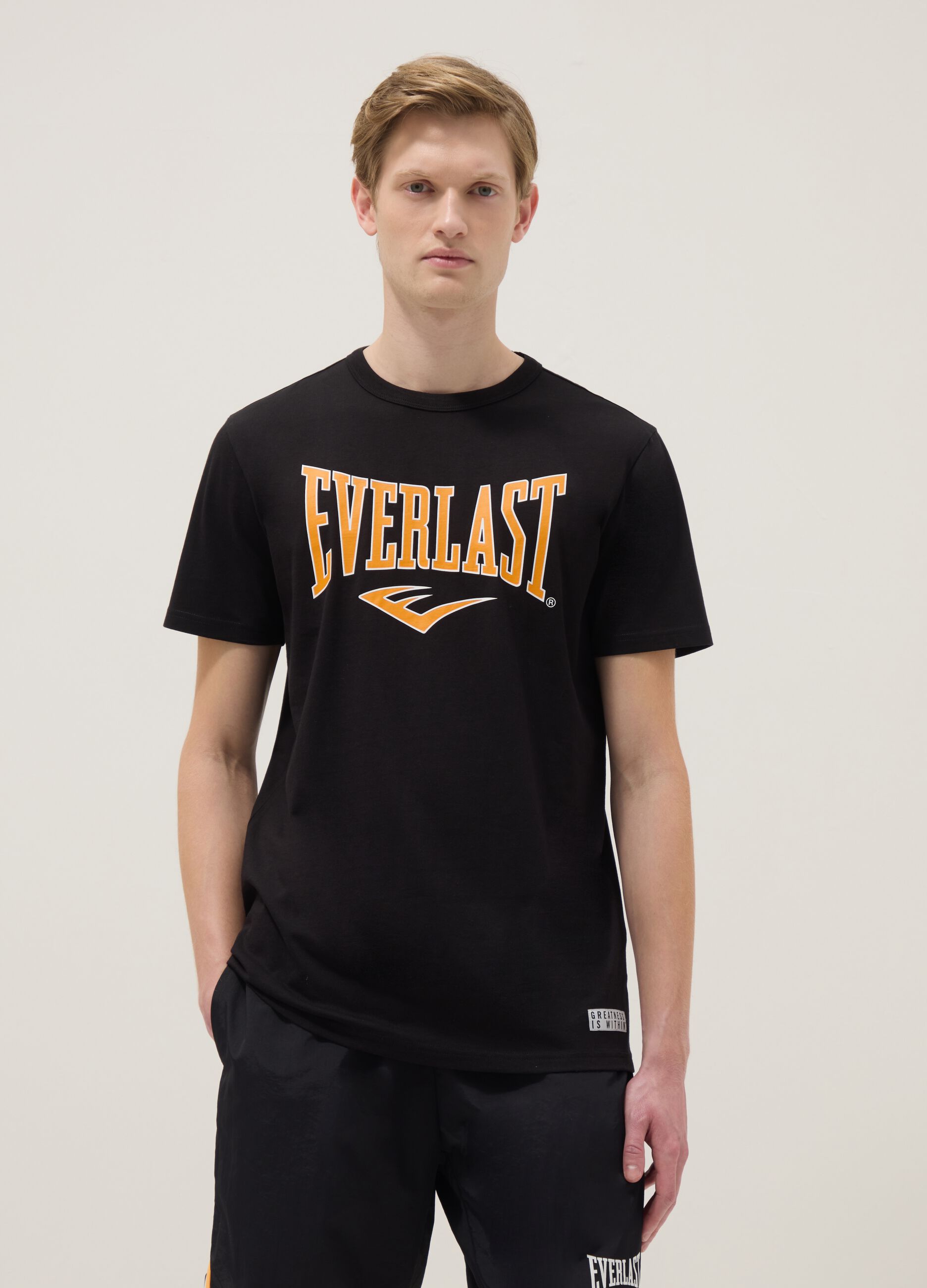 T-shirt in puro cotone nero regular fit con logo Everlast