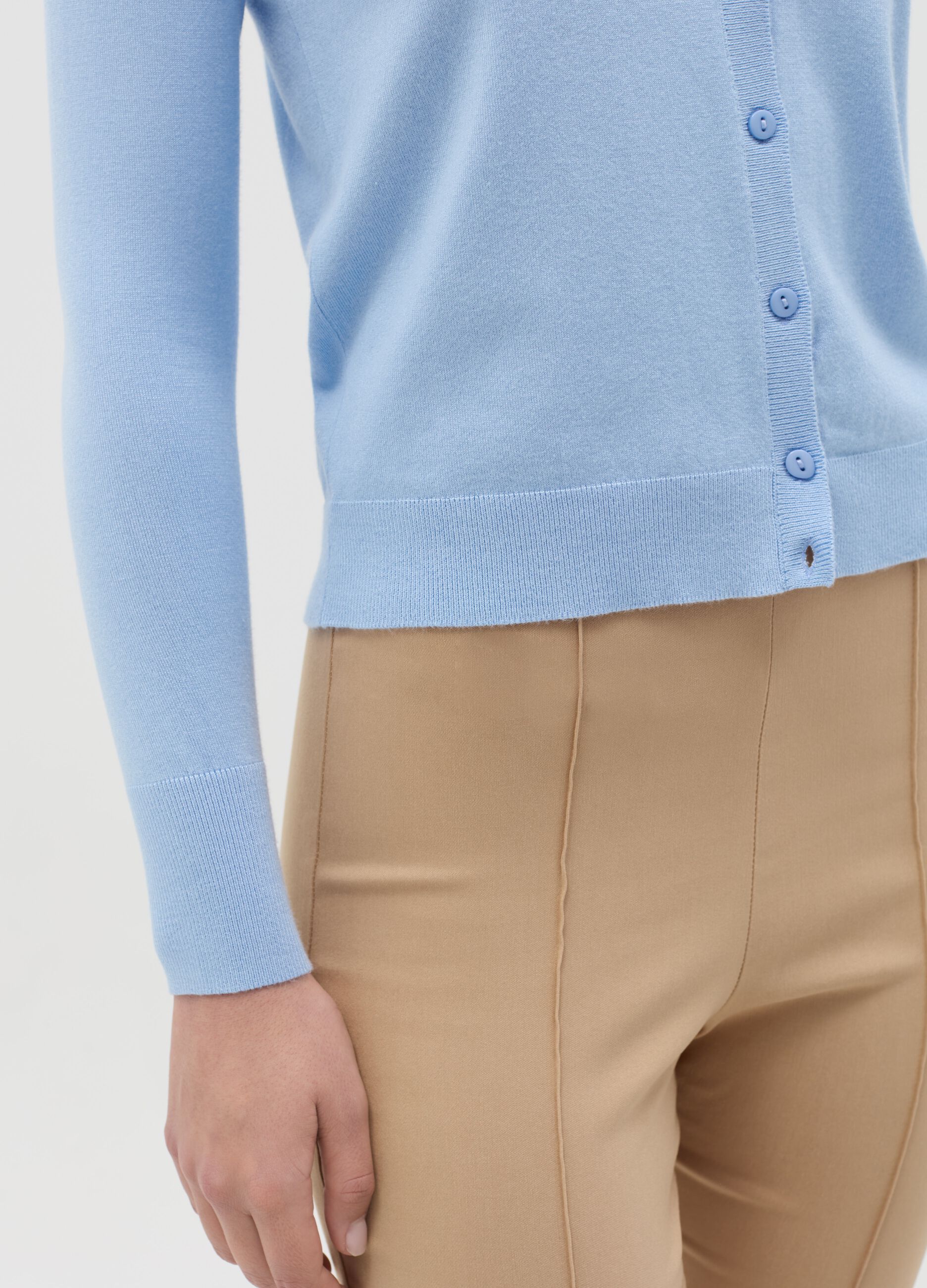 Cardigan con scollo rotondo
