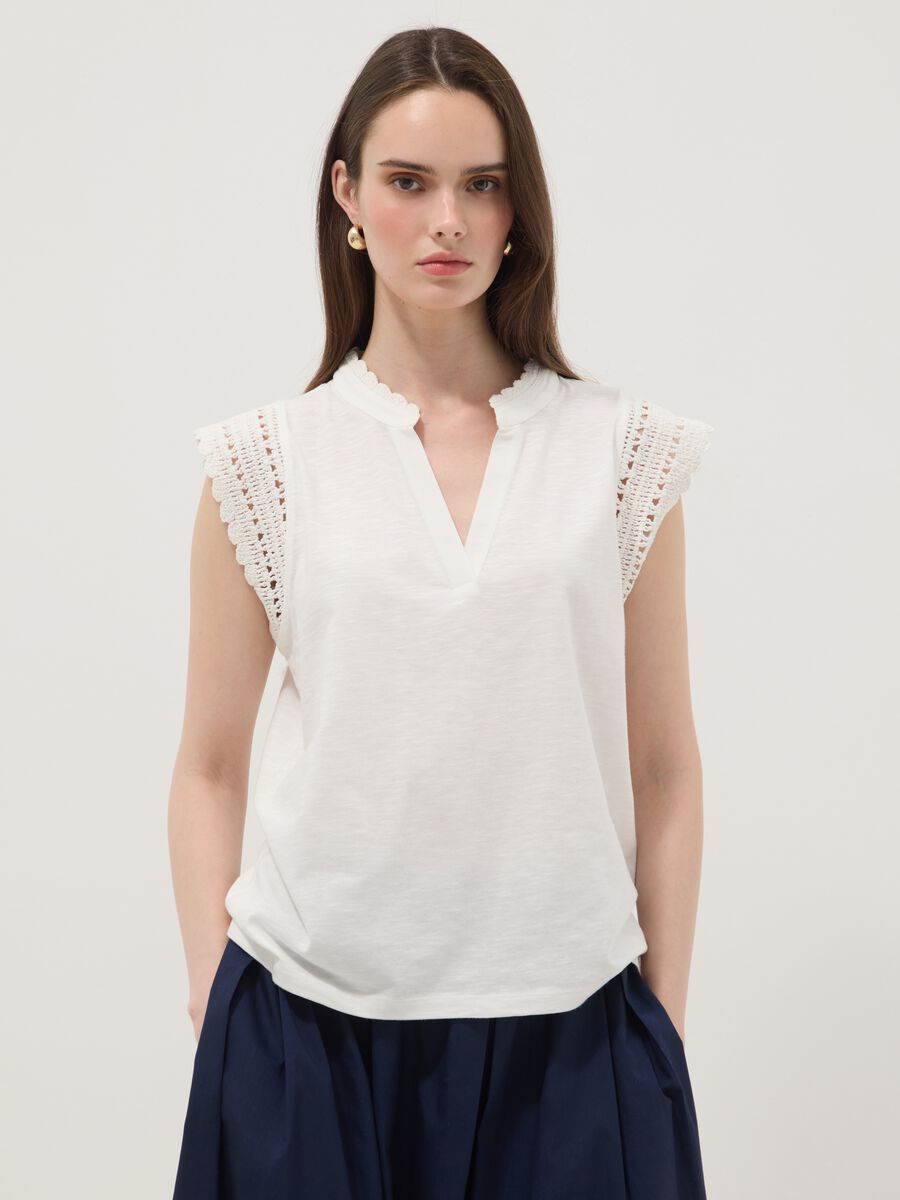 White pure cotton regular-fit top with crochet inserts_1