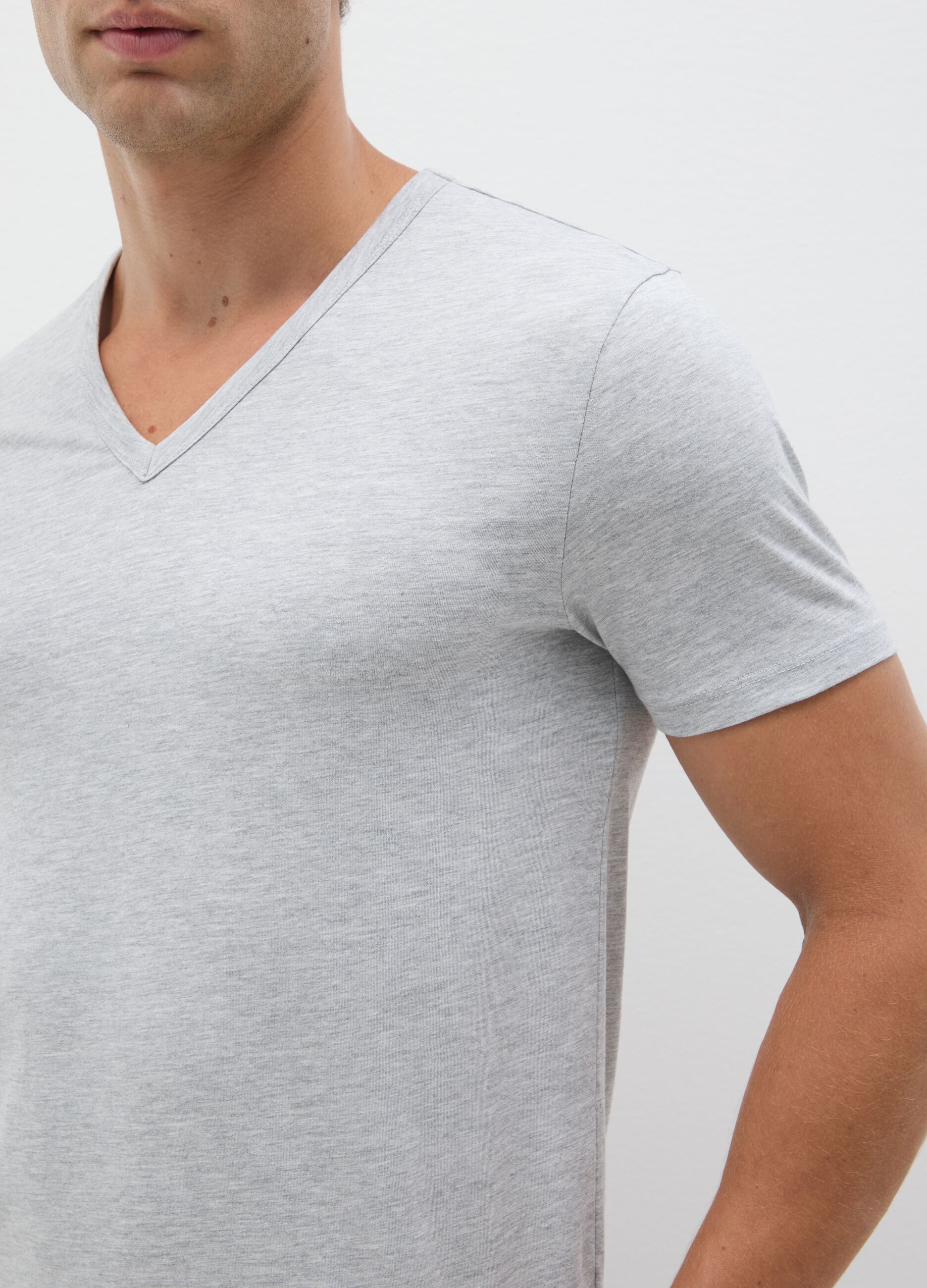 Men's grey V-neck cotton t-shirt twin pack, regular fit