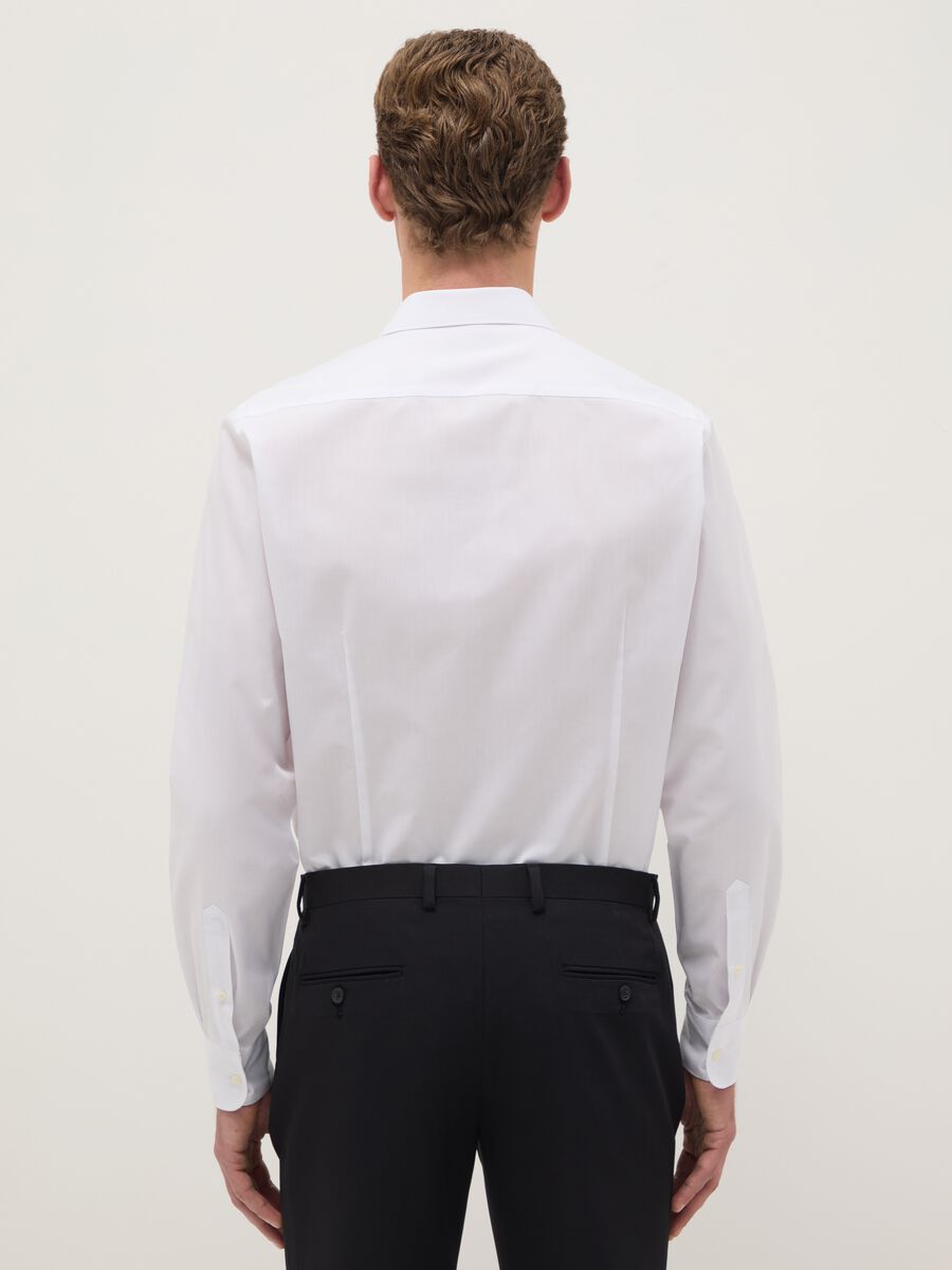 White Shirt with Classic Collar Slim Fit_2