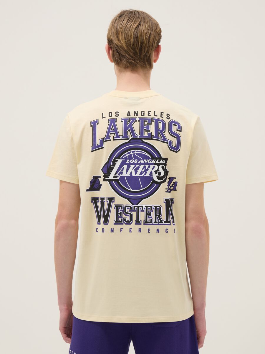 Yellow pure cotton regular fit T-shirt with Lakers print_2