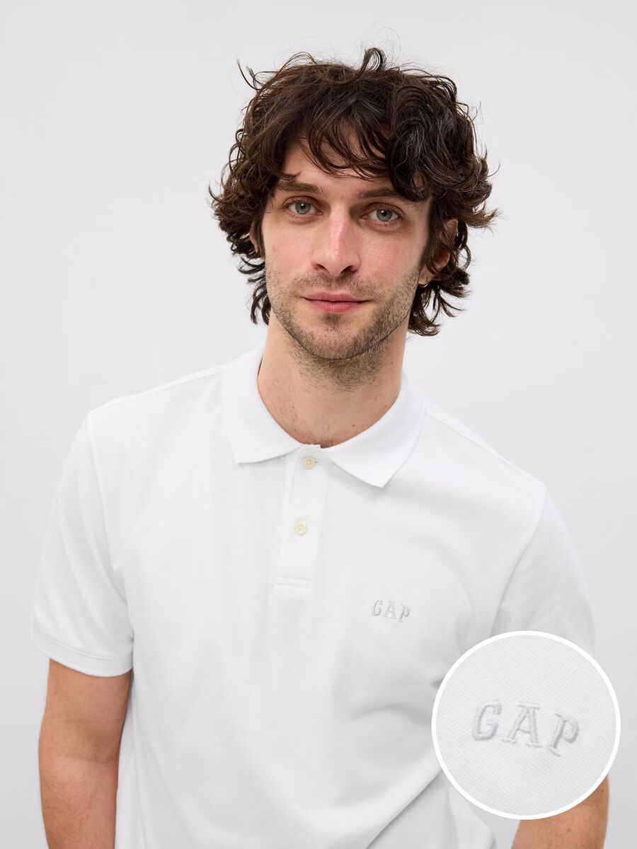 Pique polo shirt with embroidered logo_0