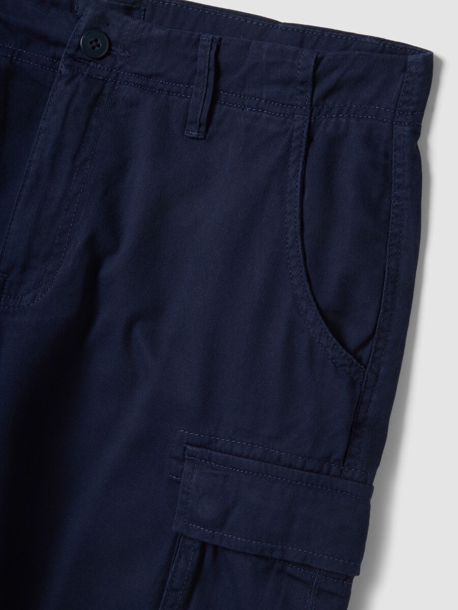 Blue pure cotton regular-fit cargo shorts_5