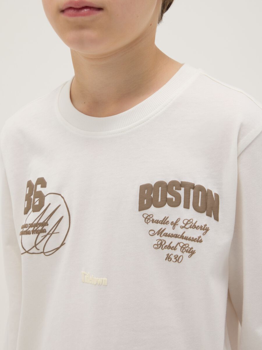 T-shirt in puro cotone bianca regular fit per ragazzi_2