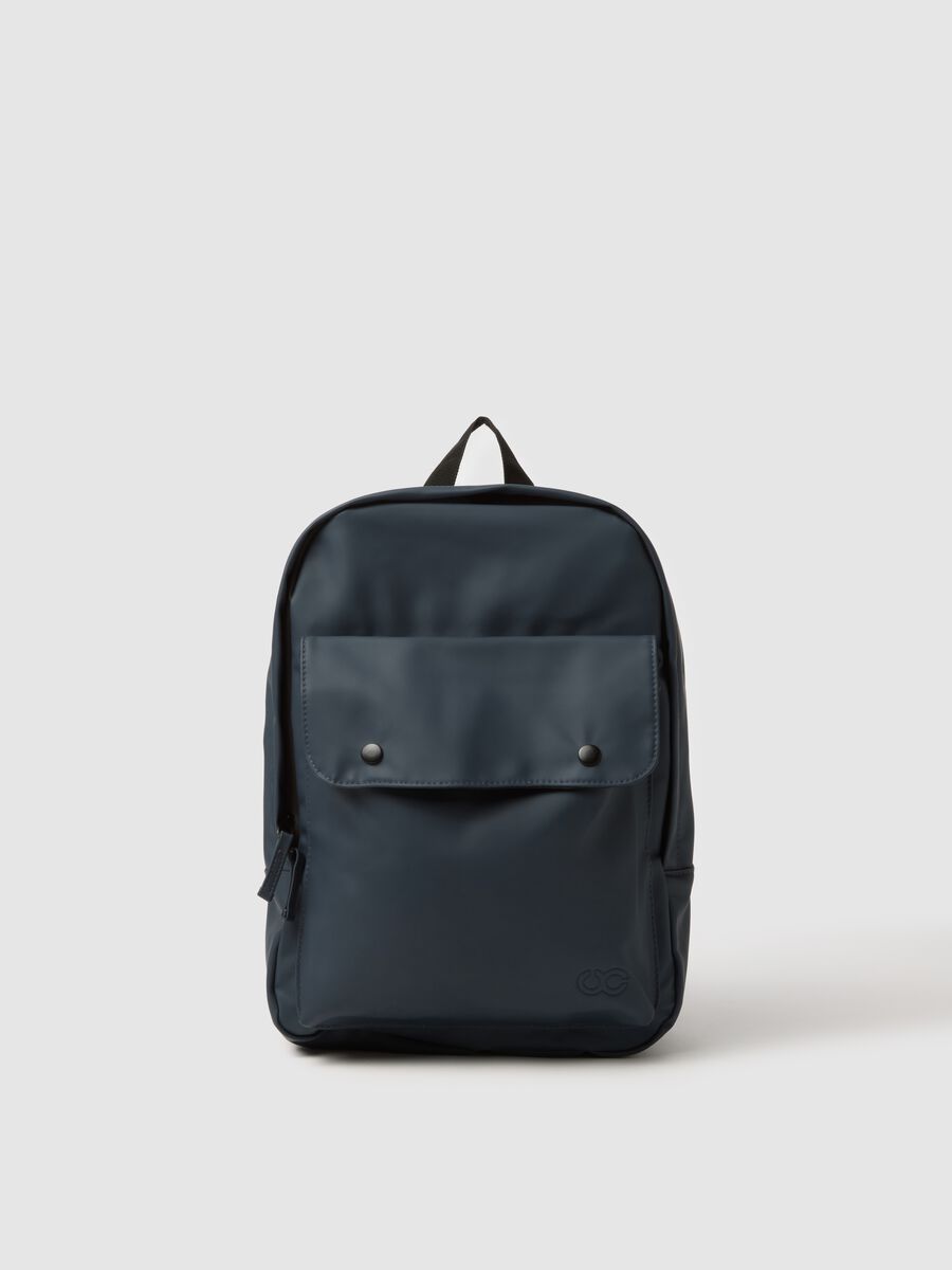 Blue backpack with adjustable straps and front pocket_0
