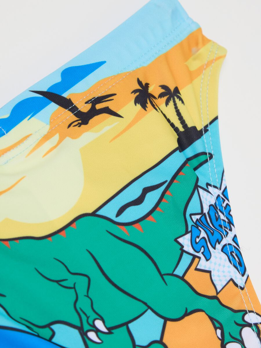 Boys’ swim briefs in multicoloured stretch fabric with print_3