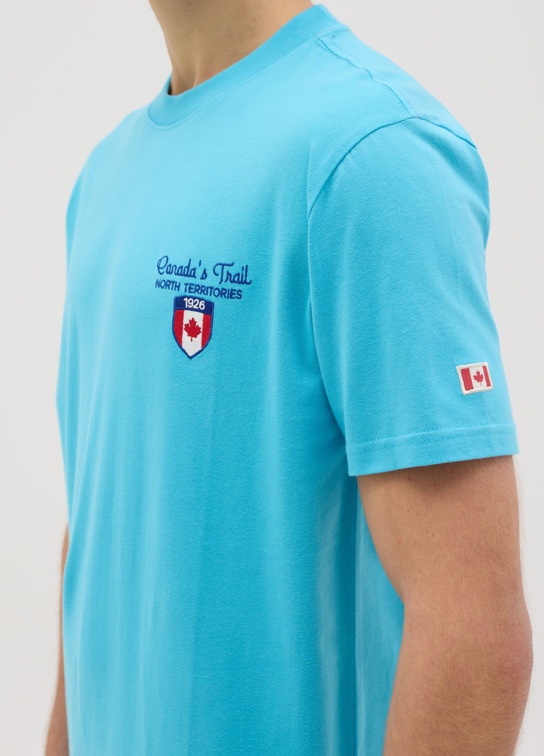 Canada's Trail turquoise T-shirt with embroidery