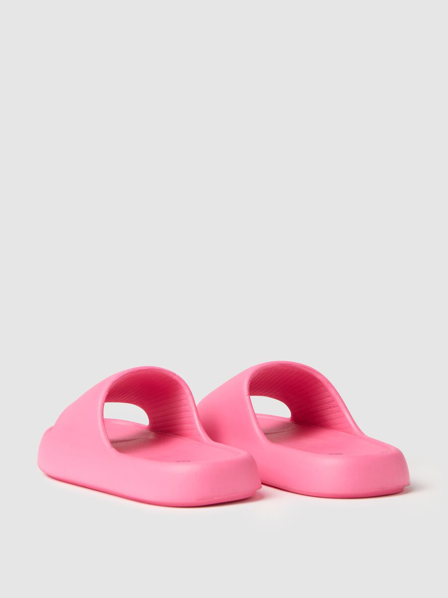 Women's Pink Rubber Sandals_1