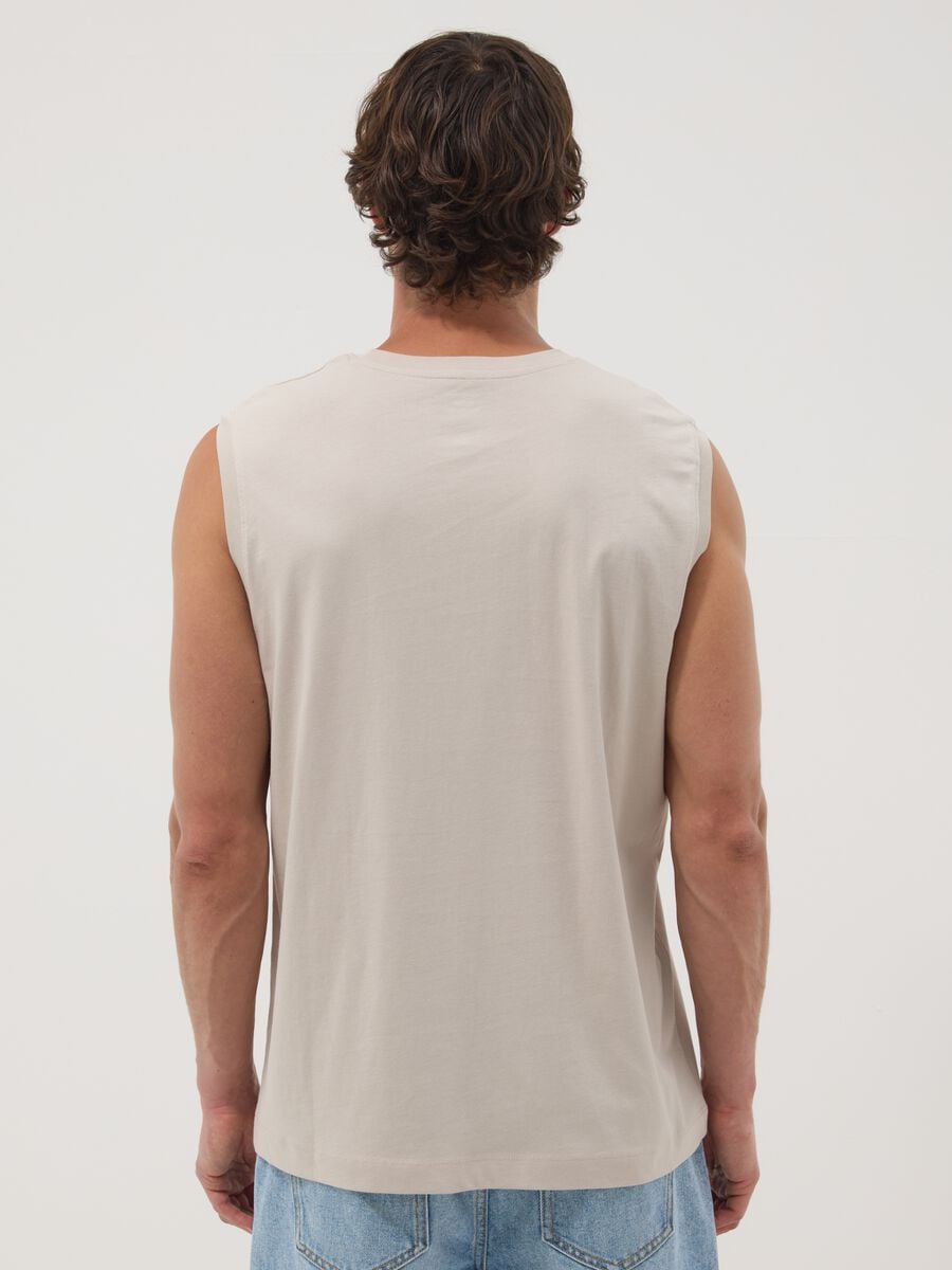 Grey crew-neck pure cotton vest, relaxed fit_3