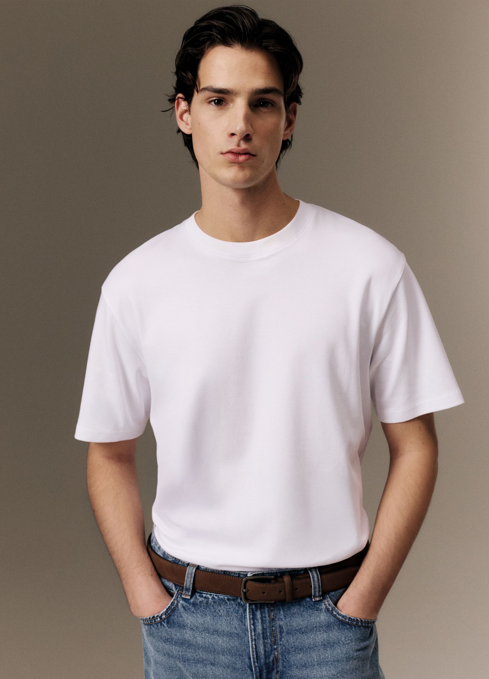 White Iconic Tee T-shirt in pure cotton relaxed fit