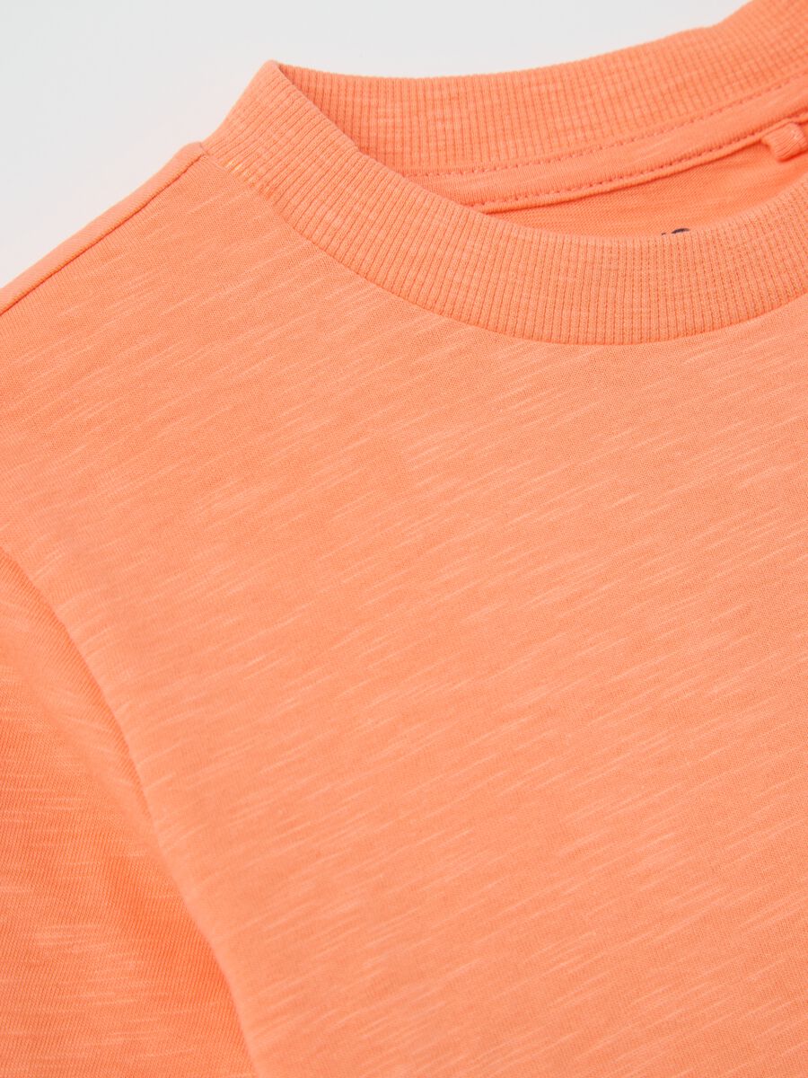 Orange T-shirt in organic cotton with pocket_3