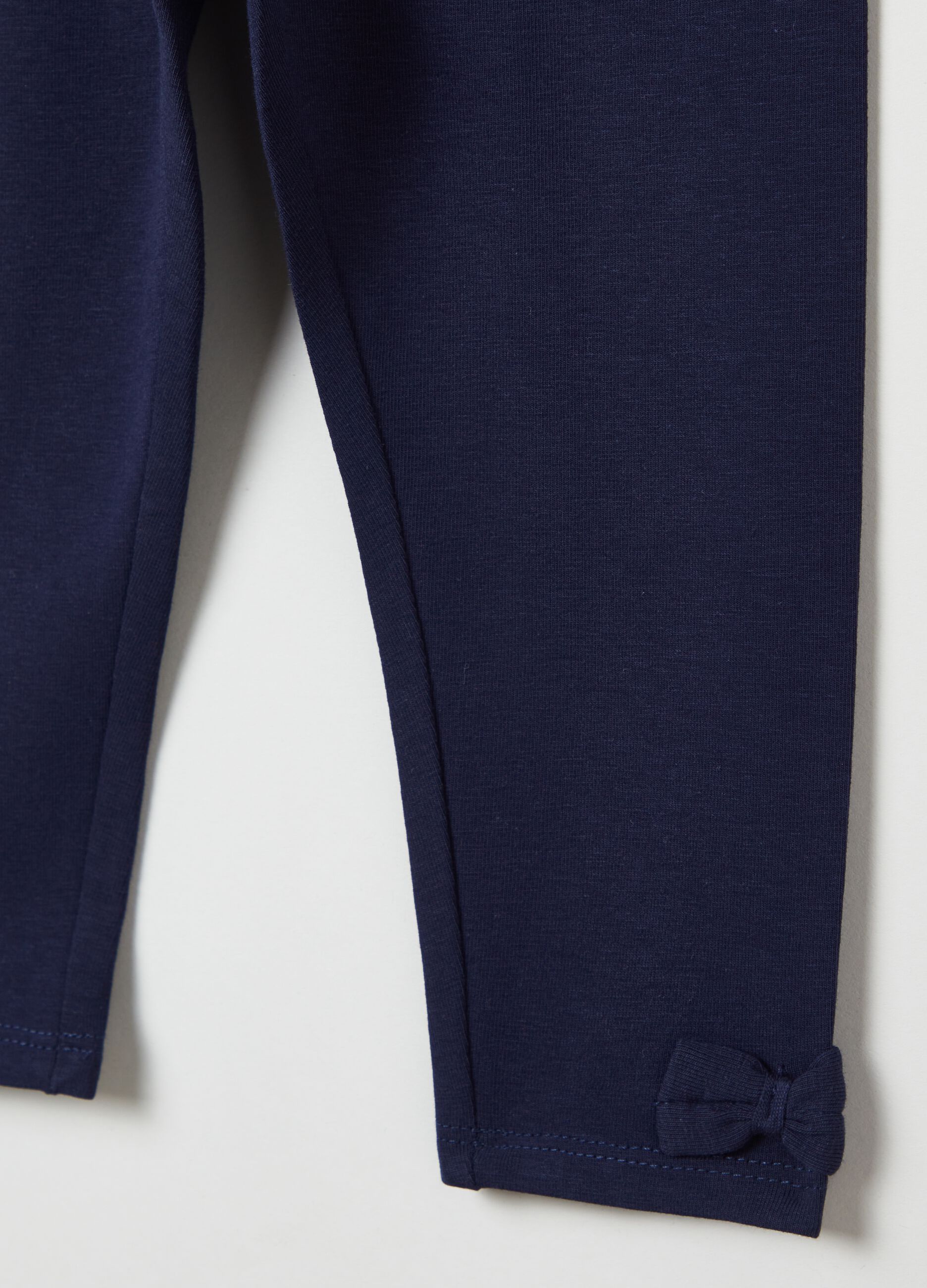 Leggings in cotone stretch con fiocchetti_2