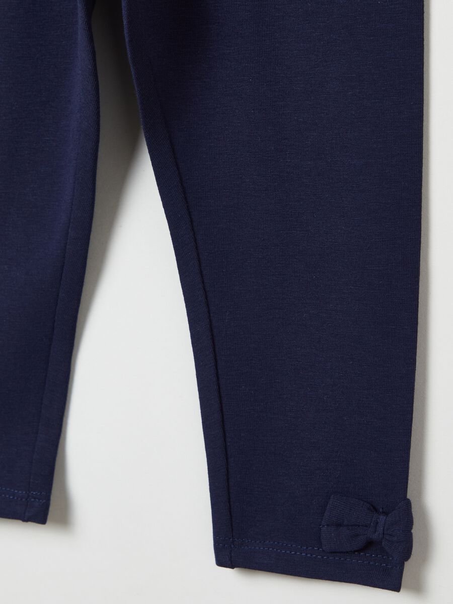 Leggings in cotone stretch con fiocchetti_2